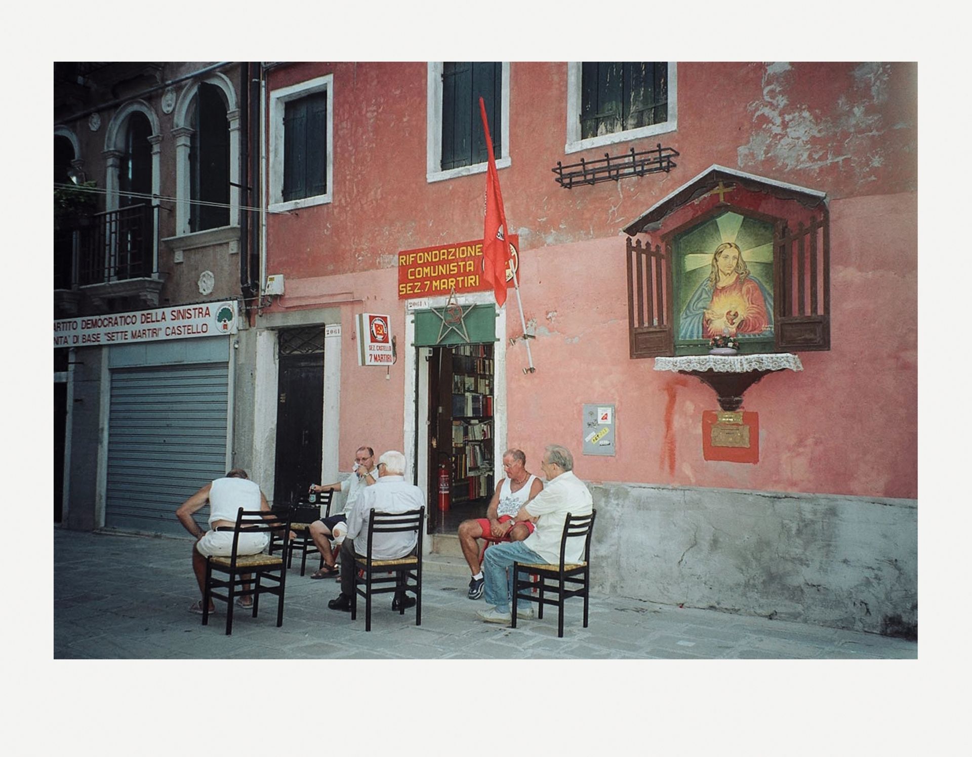 Mona Hatoum – Red Jesus (Venice)