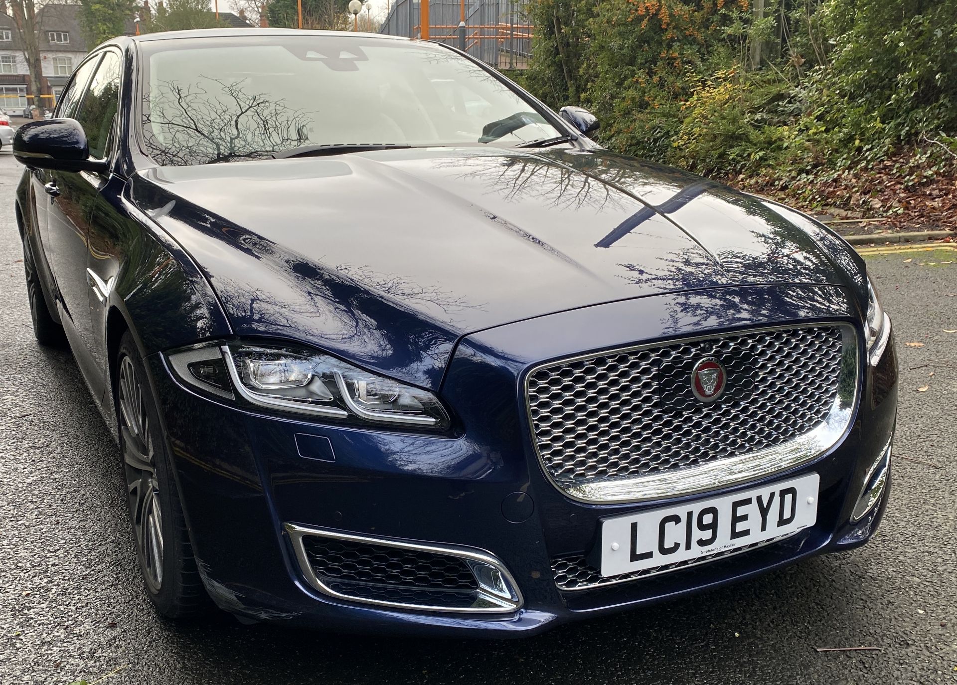 Jaguar XJ L Autobiography - Image 4 of 77