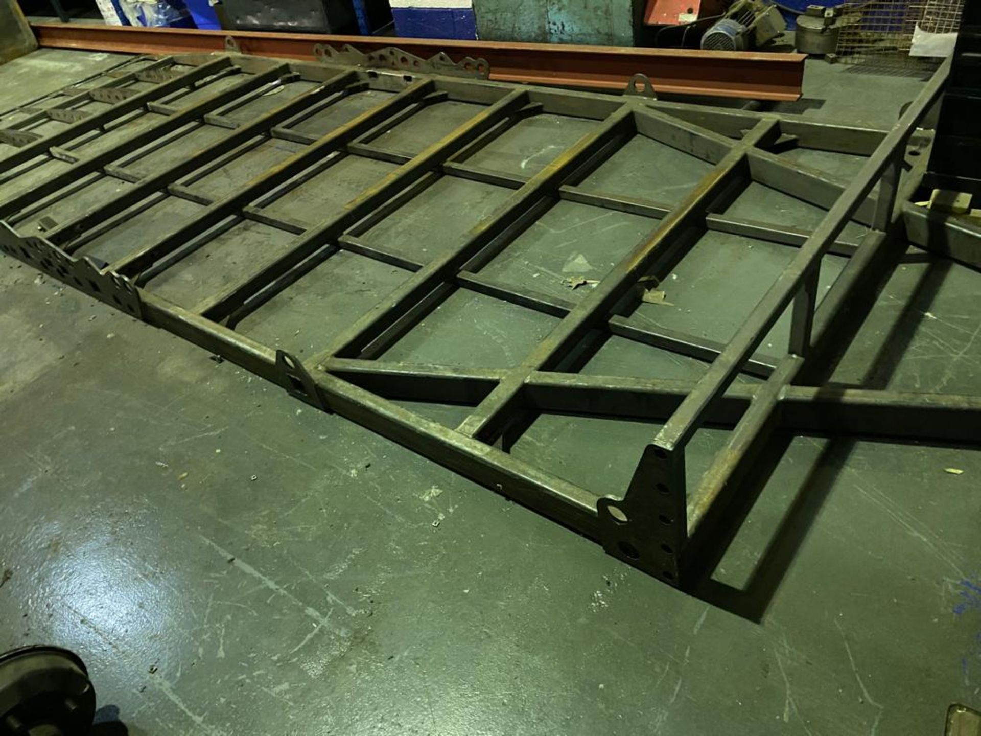 Hydraulic Tilt Bed Car Trailer Frame Incomplete Proto-Type Trailer, No Axles etc 1 Frame only - - Bild 9 aus 15