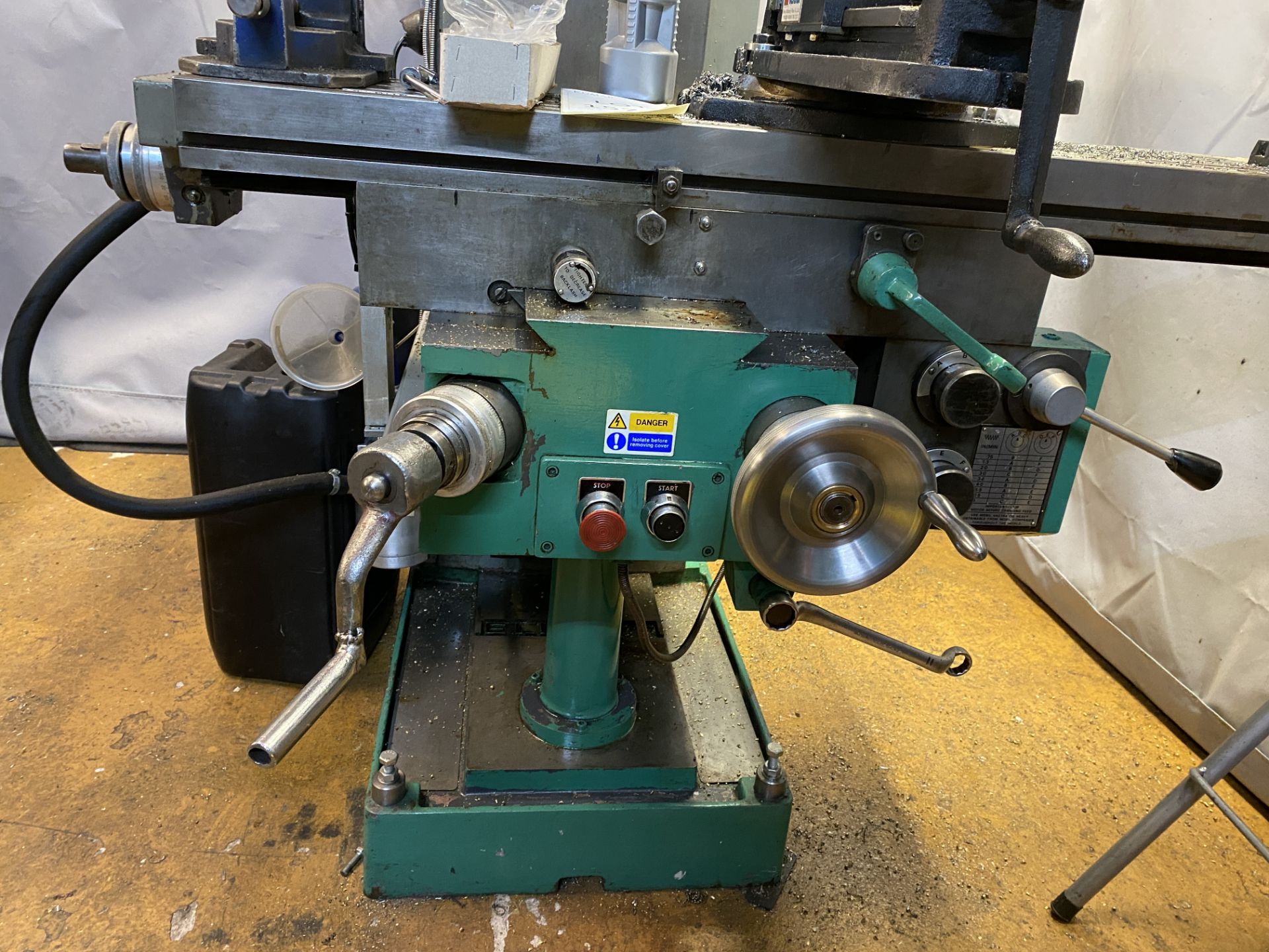 Elliott Milmor 10 Turret Milling Machine Serial No: 015807-119, complete with Sinpo - 3 Axis Dro - Image 5 of 17