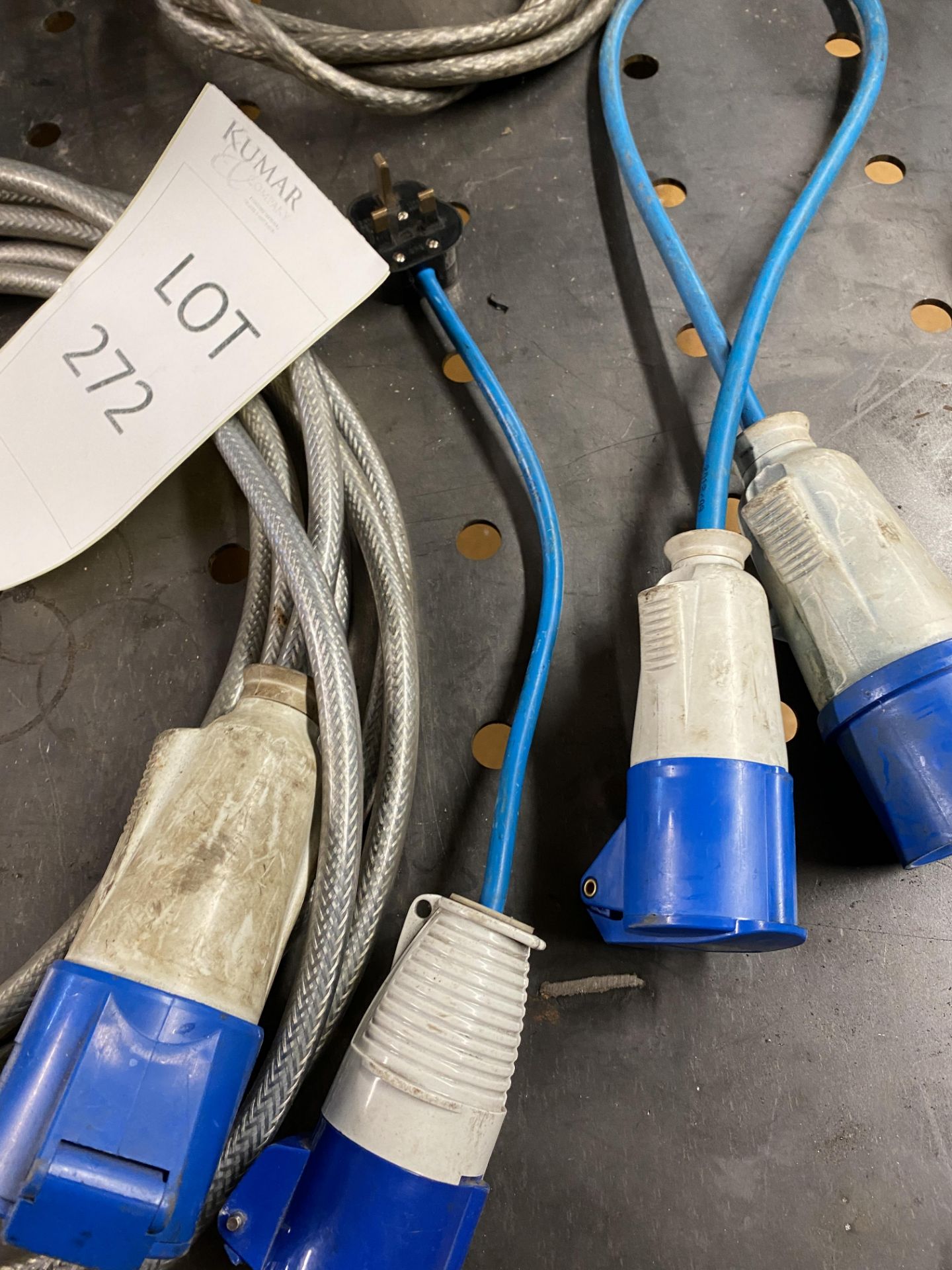 Quantity of 240v Extension Leads - Image 2 of 6