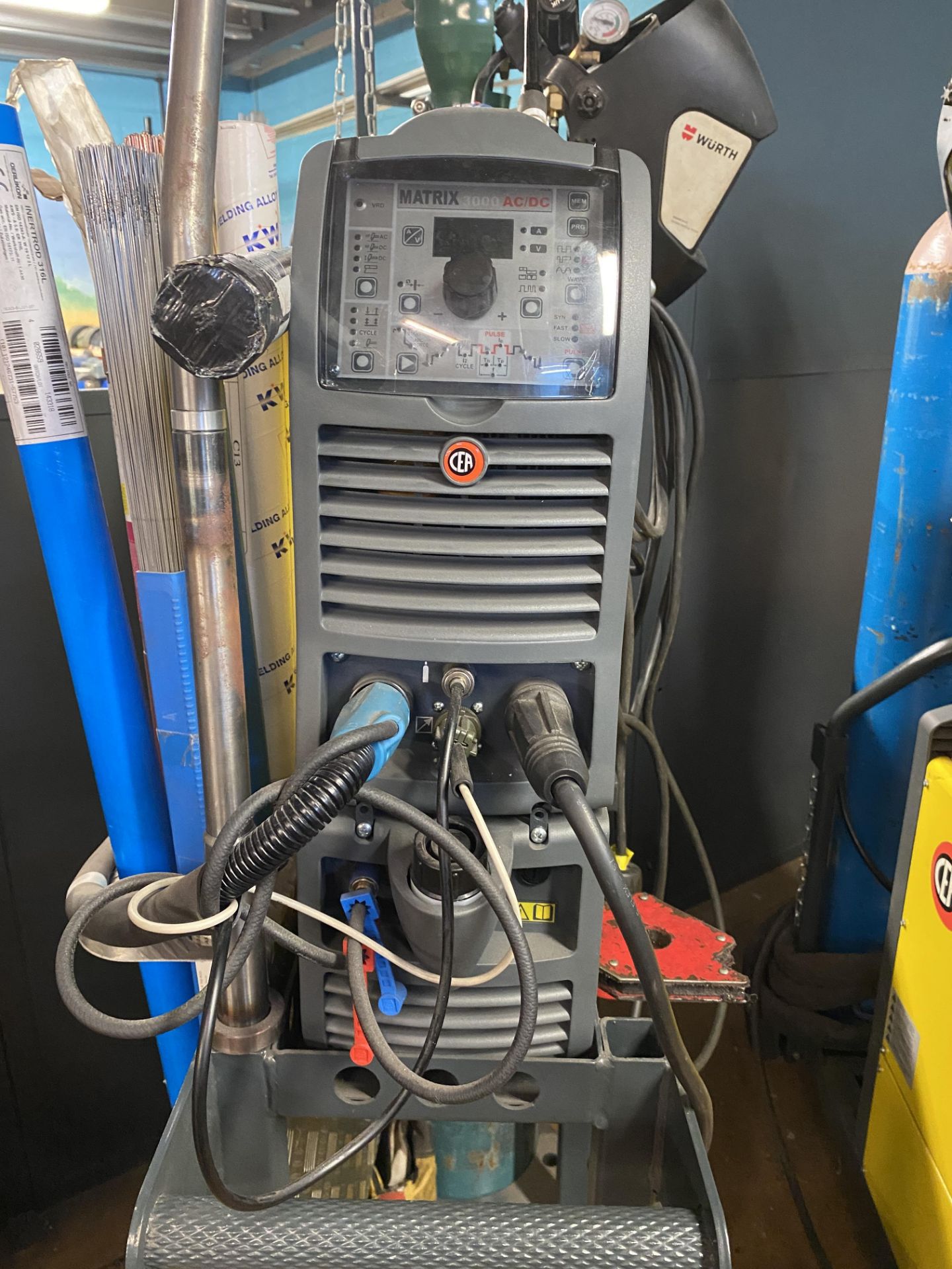 CEA Matrix 3000 AC/DC Welder, Serial No.JD072012 with Wurth Welding Helment, Welding Wire as shown - Image 3 of 31