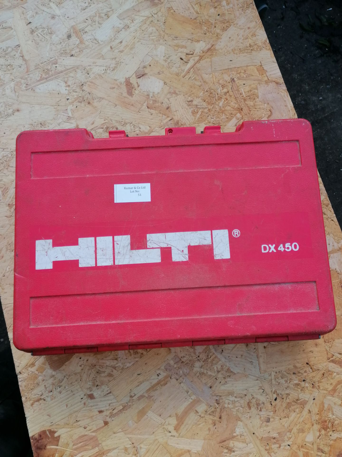 Hilti DX450 Nail gun Serial Number DCENG01 - Image 2 of 3