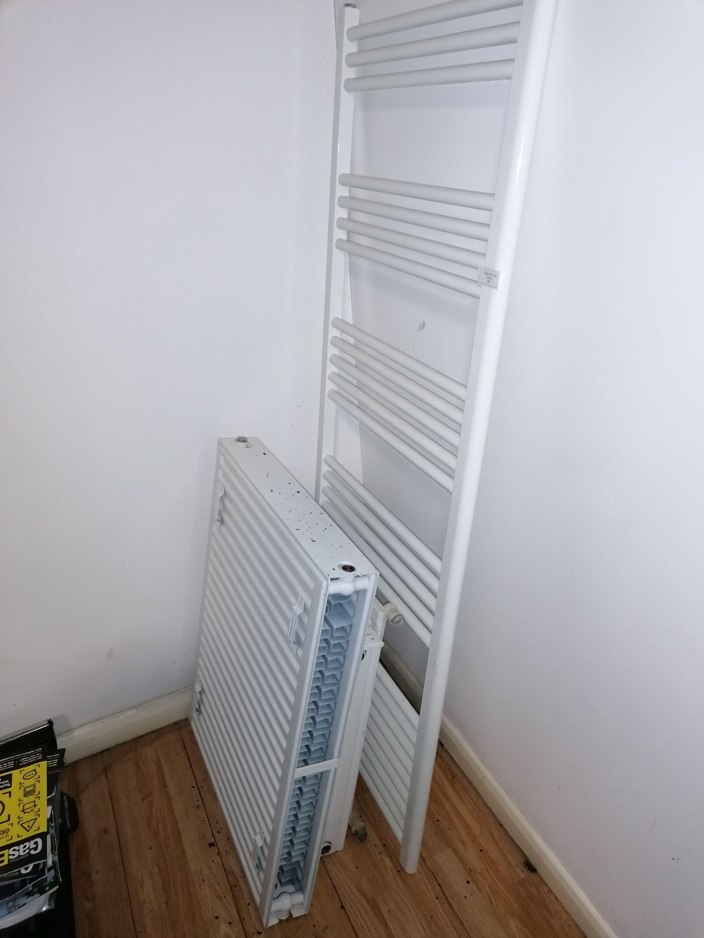 Radiators as shown - Image 2 of 2