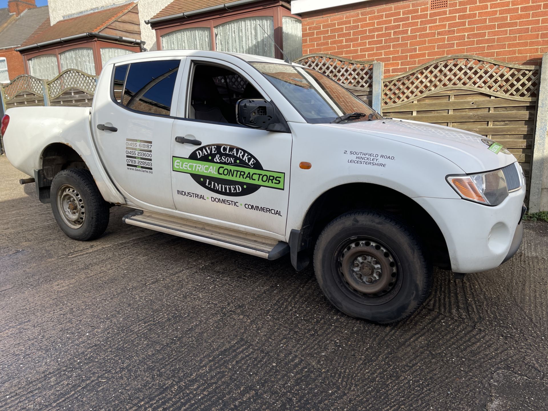 Mitsubishi L200 4 Life DI-D, 2,477cc Diesel Double Cab Pick Up Truck, Registration No. V700 AMP, - Image 18 of 30