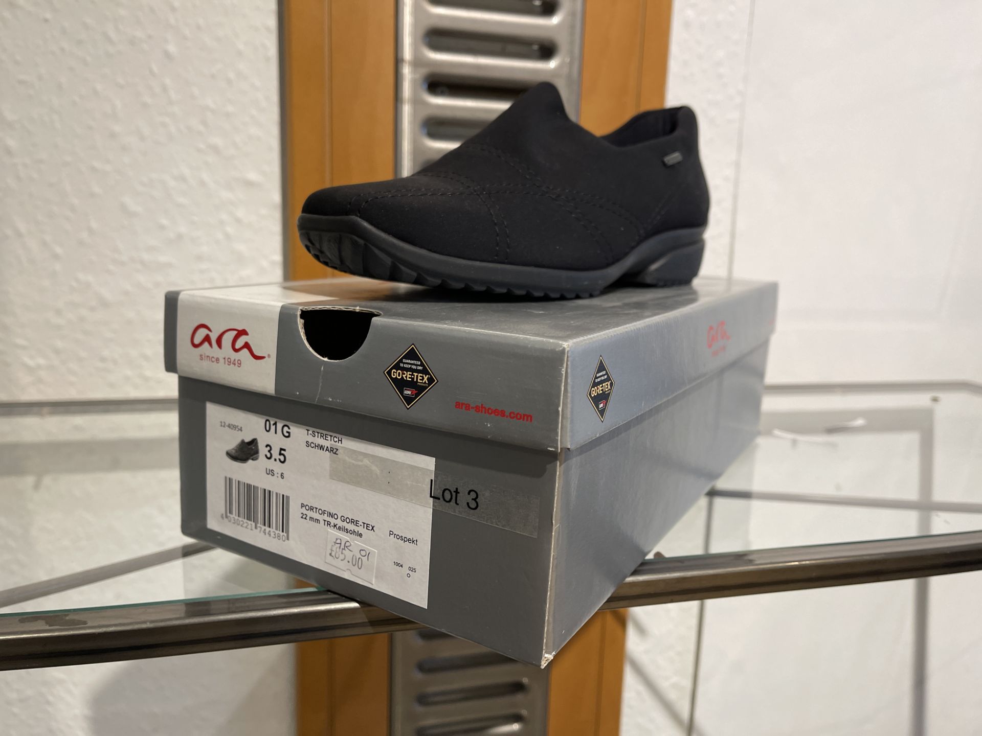 Ara 1 Pair: T- Stretch Schwarz ShoesPortofino Gore Tex 22mm TR-Keilsohle. Size 3.5 (RRP £85)Ara 4