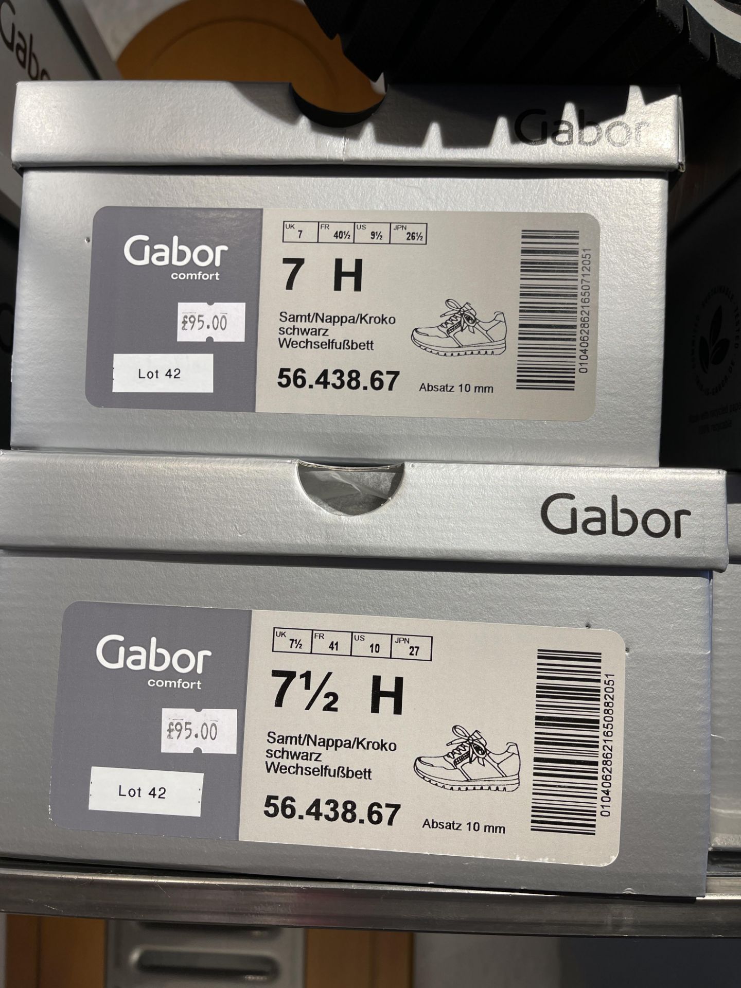 Gabor 4 Pairs: Sam/Nappa/Kroko Schwarz Wechselfubett Trainers 56.438.67. Sizes 3.5, 6.5, 7 & 7.5 ( - Image 10 of 11