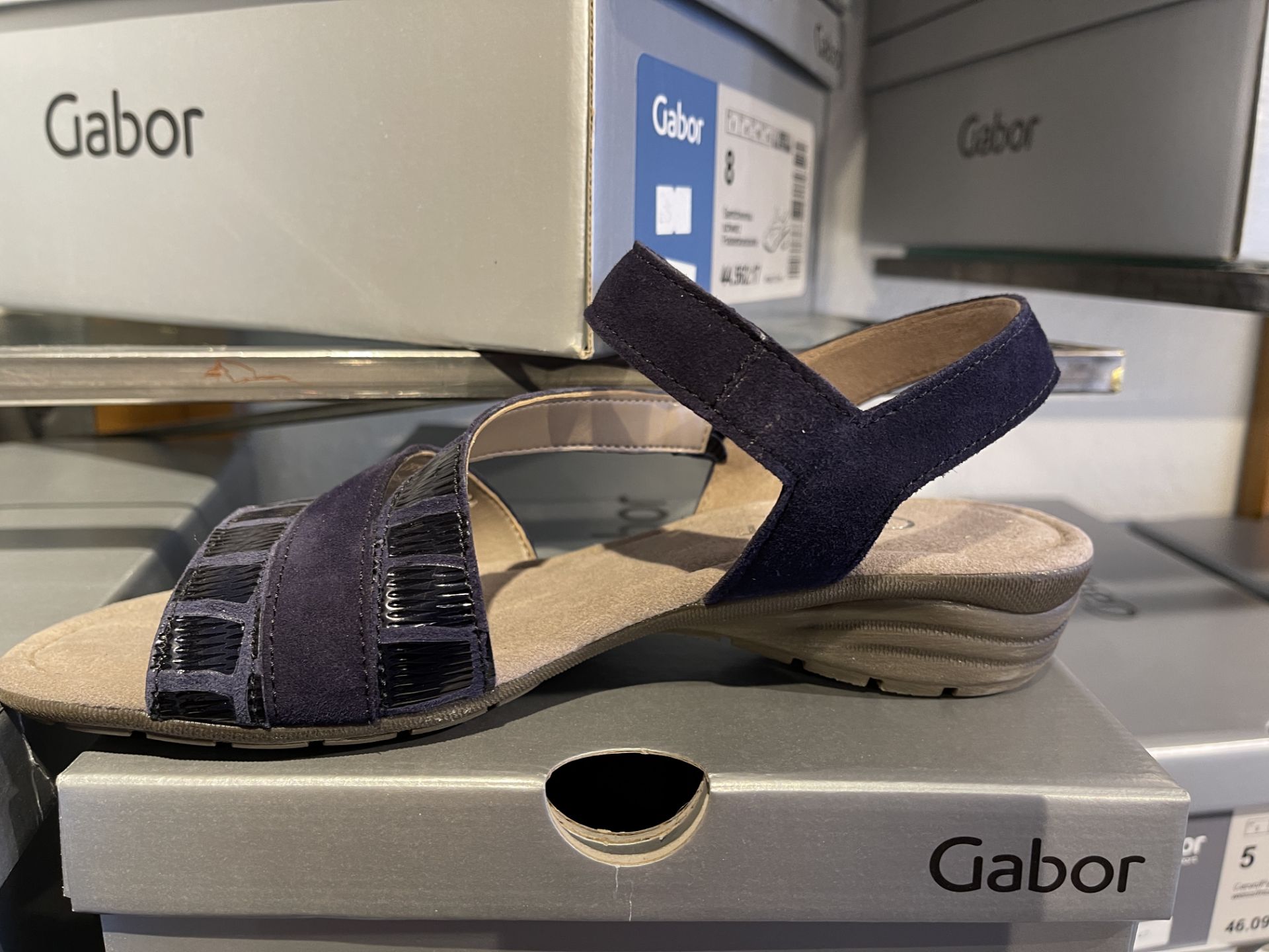 Gabor 8 Pairs: Vacchetta Peanut Sandals 42.761.54. Sizes 4 - 8 (RRP £85) Gabor 3 Pairs: Samtchevreau - Image 12 of 18