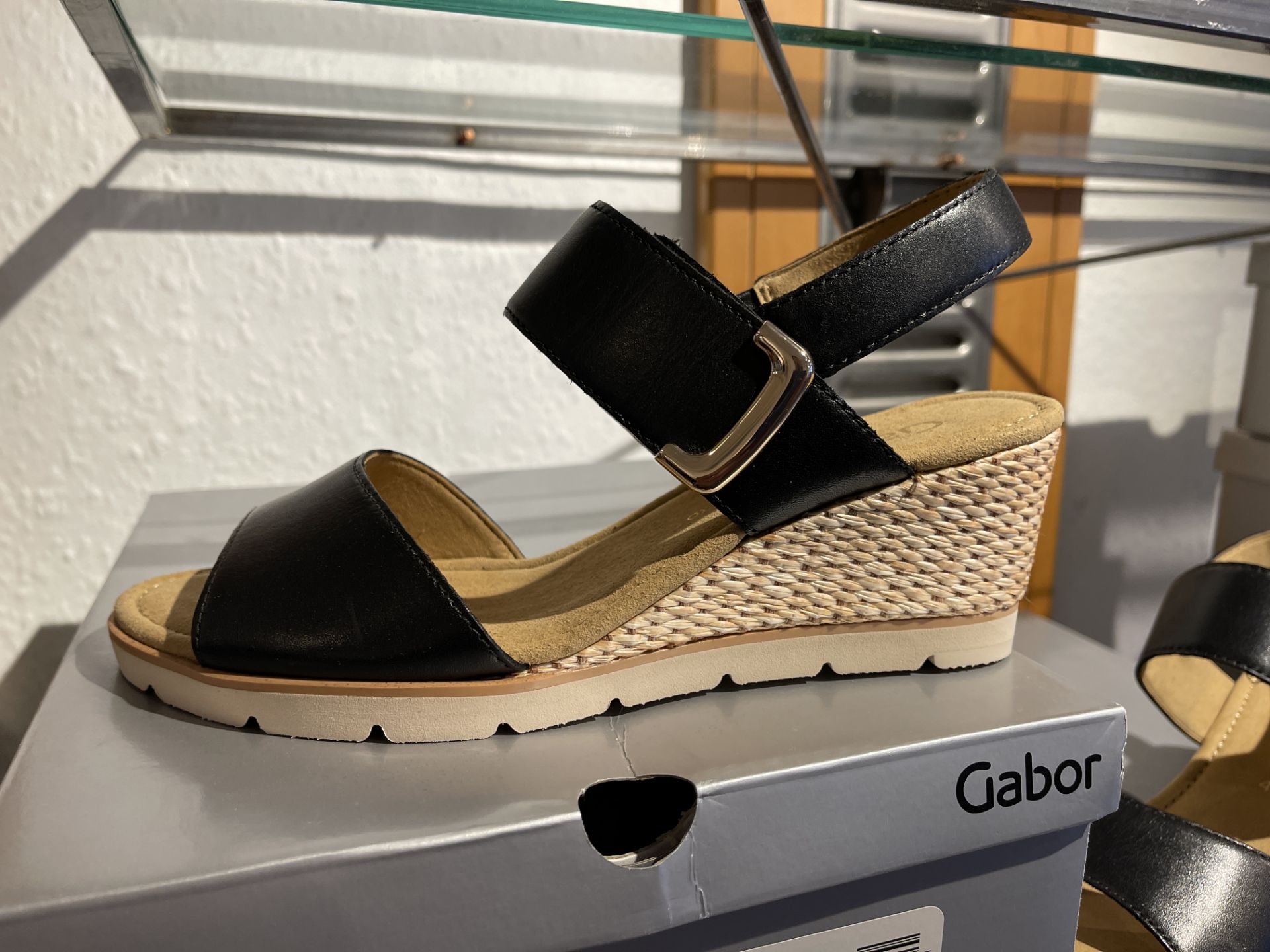 Gabor 8 Pairs: Vacchetta Peanut Sandals 42.761.54. Sizes 4 - 8 (RRP £85) Gabor 3 Pairs: Samtchevreau - Image 16 of 18