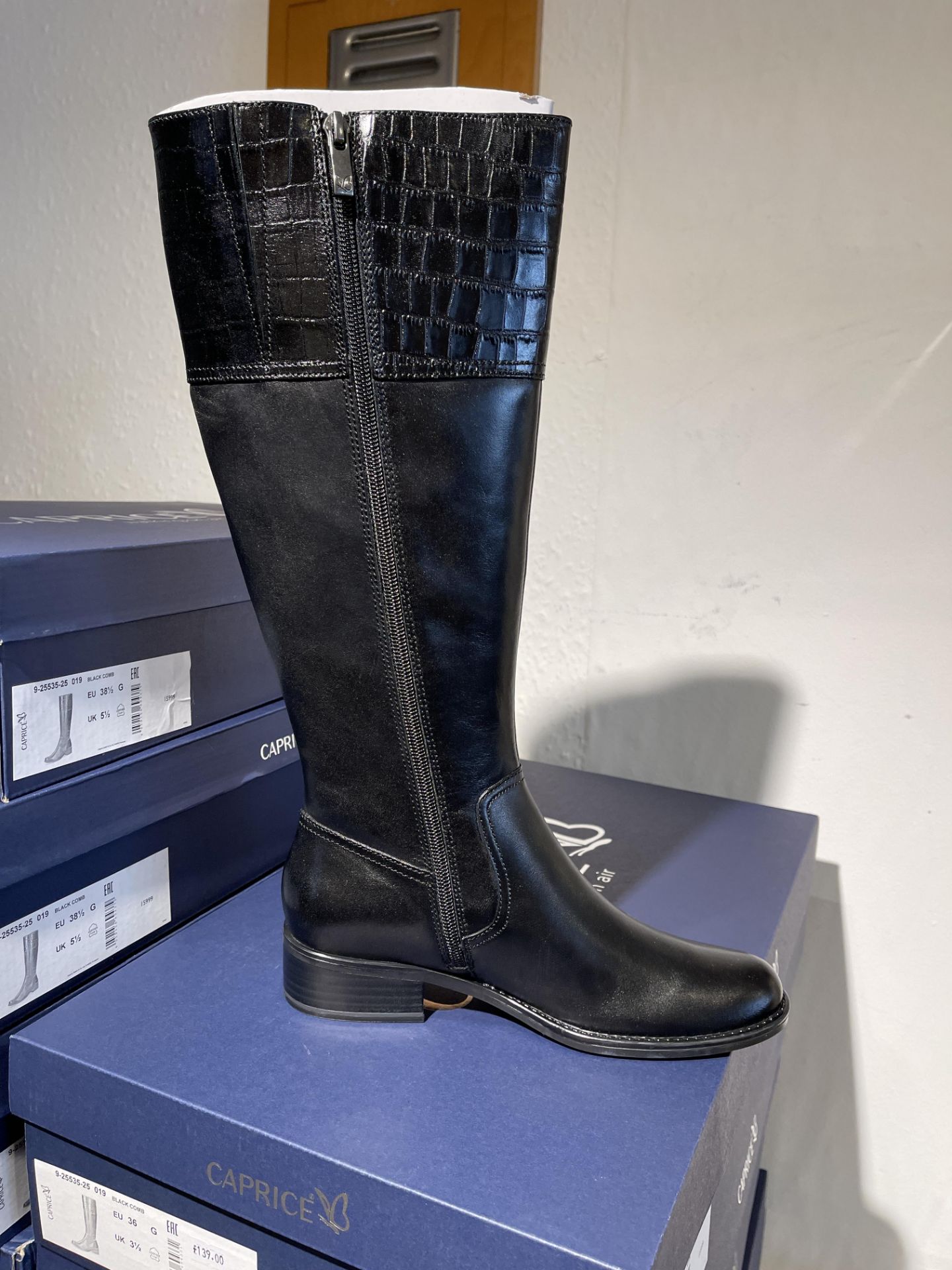 Caprice 10 Pairs: Black Comb Boots 9-25535-25 019. Sizes 3.5 - 7 (RRP £120) - Image 5 of 10