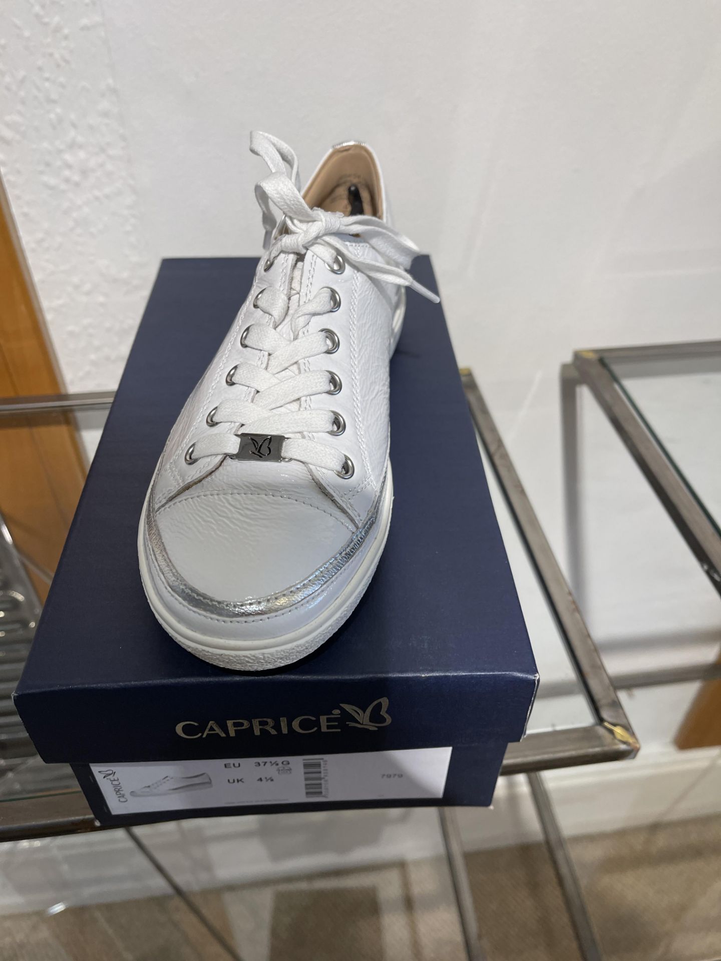 Caprice 10 Pairs: White Naplak Trainers 9-23654-26 122. Sizes 4 - 7 - Image 3 of 11