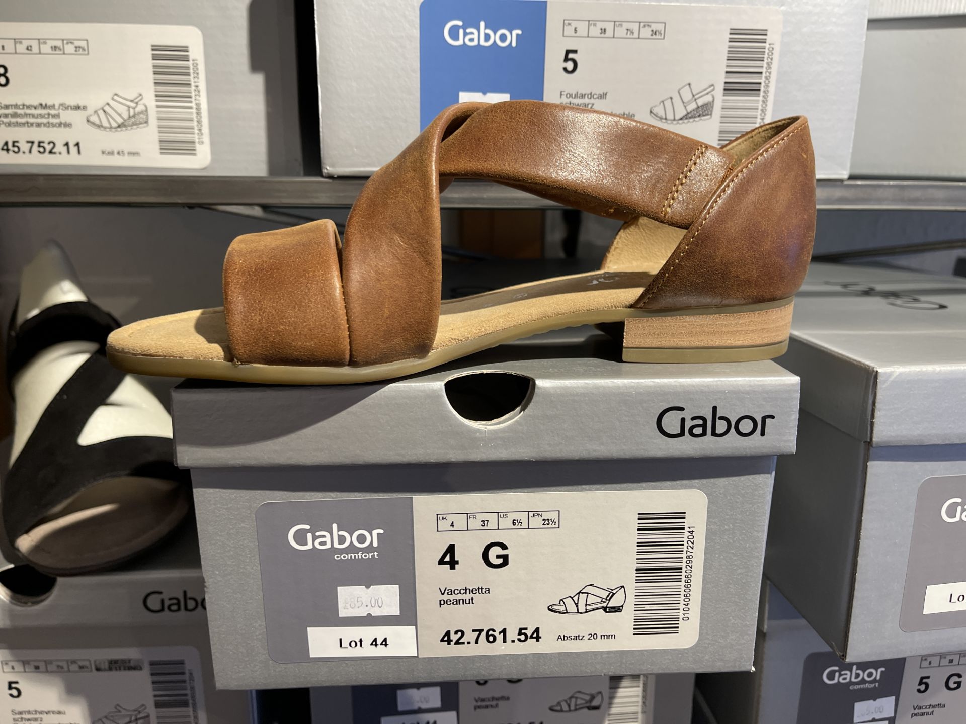 Gabor 8 Pairs: Vacchetta Peanut Sandals 42.761.54. Sizes 4 - 8 (RRP £85) Gabor 3 Pairs: Samtchevreau - Image 6 of 18