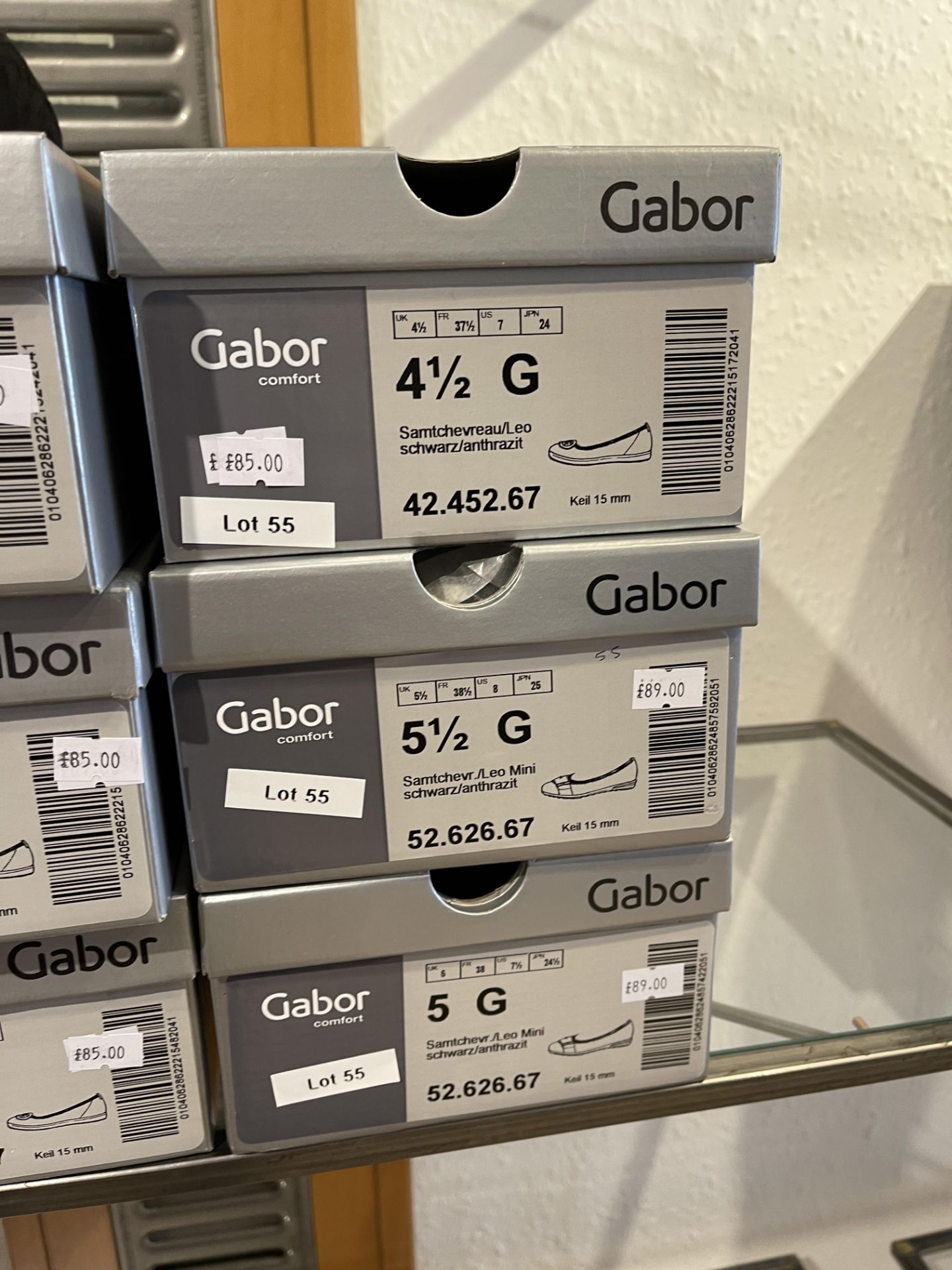 Gabor 4 Pairs: Samtchevr/Leo Mini Schwarz/Anthrazit Shoe 52.626.67. Sizes 5, 5.5, 6.5 & 8 (RRP £ - Image 7 of 7