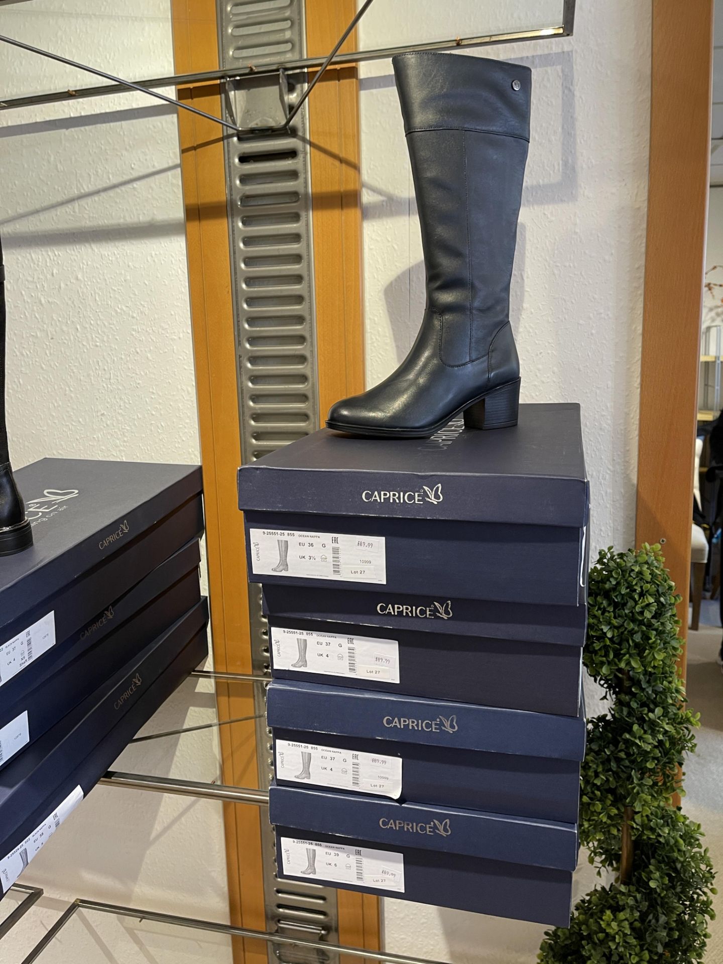 Caprice 4 Pairs: Ocean Nappa Boots 9-25551-25 855. Sizes 3.5, 4, & 6 (RRP £89.99) Caprice 3 Pairs: - Image 6 of 15