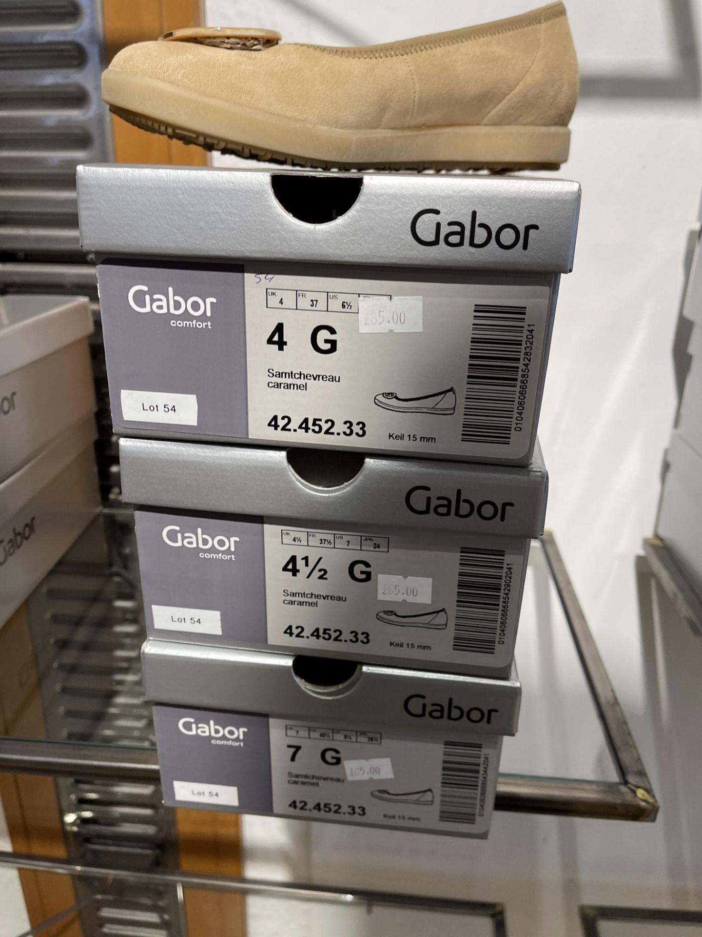 Gabor 5 Pairs: Nubuk Soft Rubin Shoes 42.451.48. Sizes 5, 5.5, 6.5 & 7.5 (RRP £79.99) Gabor 3 Pairs: - Image 7 of 7