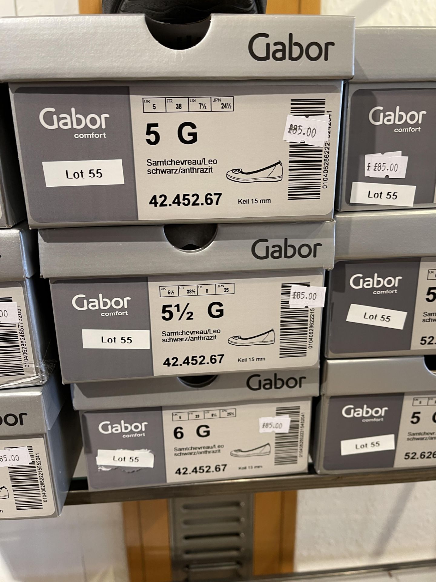 Gabor 4 Pairs: Samtchevr/Leo Mini Schwarz/Anthrazit Shoe 52.626.67. Sizes 5, 5.5, 6.5 & 8 (RRP £ - Image 6 of 7