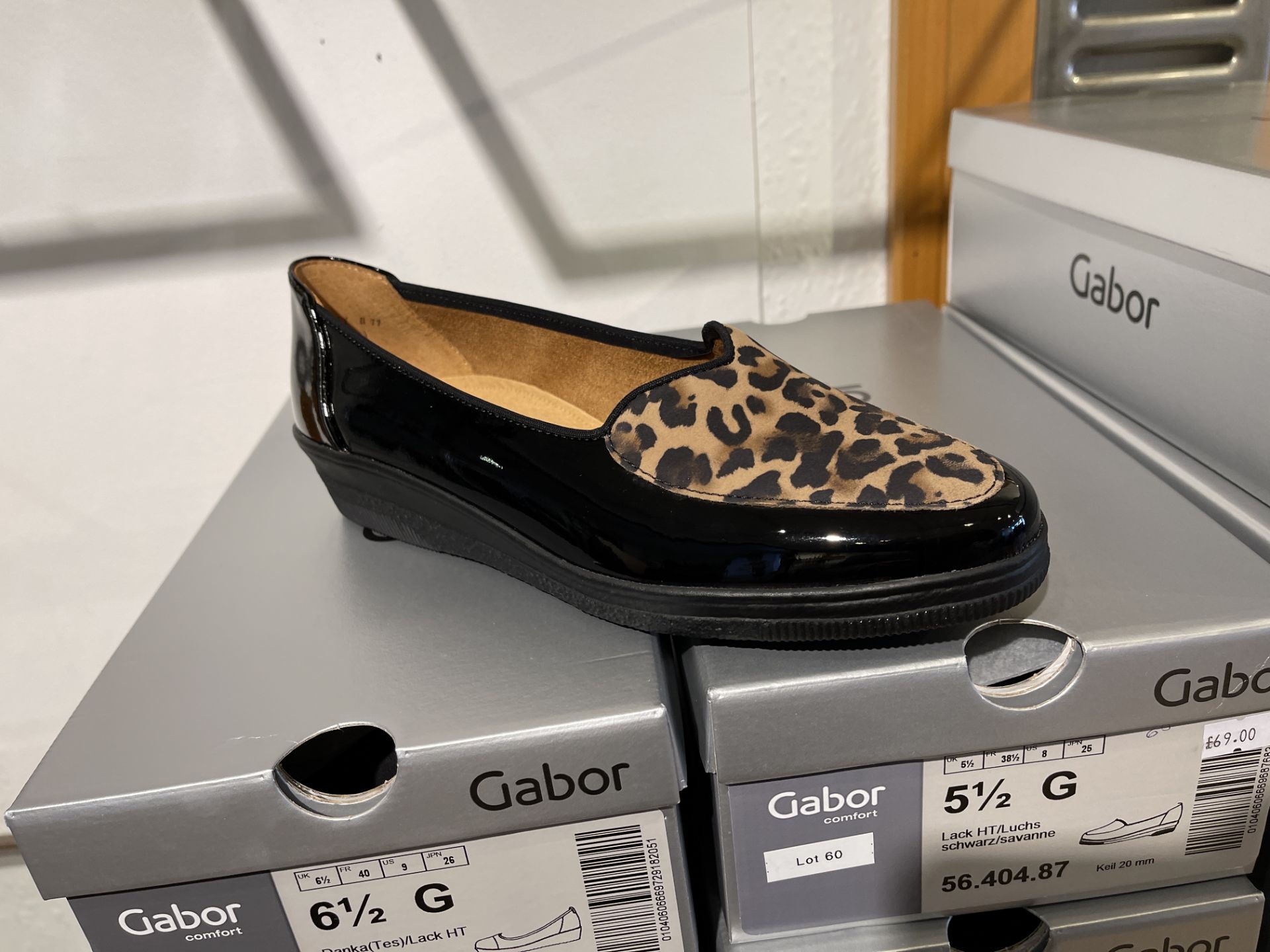 Gabor 3 Pairs: Luck HT/Luchs Schwarz/Savanne 56.404.87. Sizes 4, 5.5 & 7.5 (RRP £69) Gabor 7 - Image 2 of 8