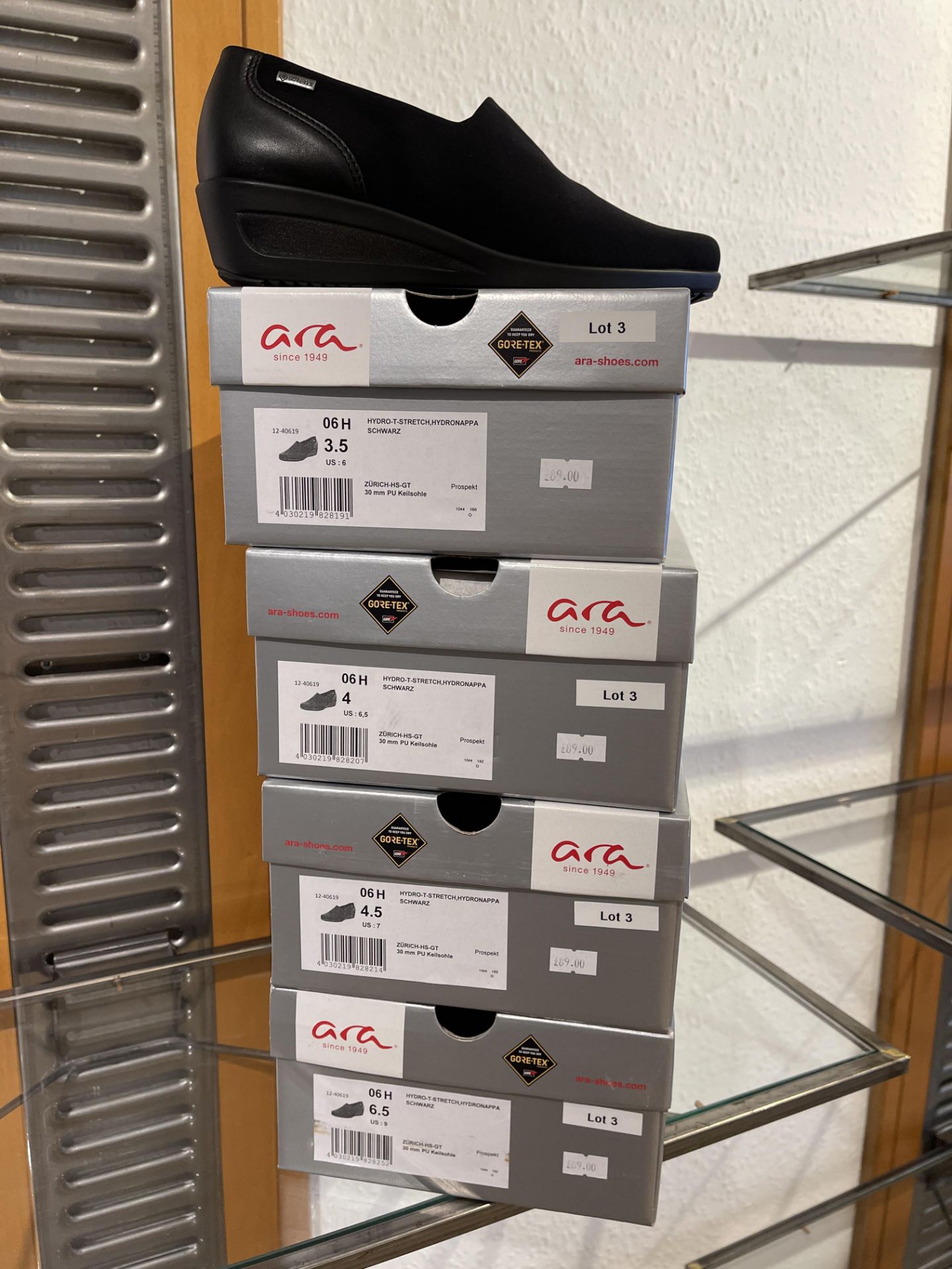 Ara 1 Pair: T- Stretch Schwarz ShoesPortofino Gore Tex 22mm TR-Keilsohle. Size 3.5 (RRP £85)Ara 4 - Image 3 of 5