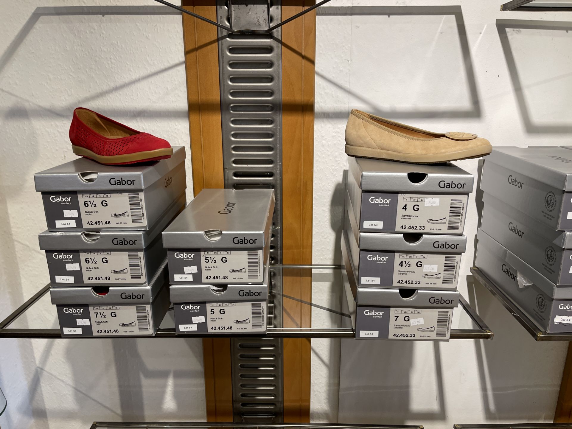 Gabor 5 Pairs: Nubuk Soft Rubin Shoes 42.451.48. Sizes 5, 5.5, 6.5 & 7.5 (RRP £79.99) Gabor 3 Pairs: