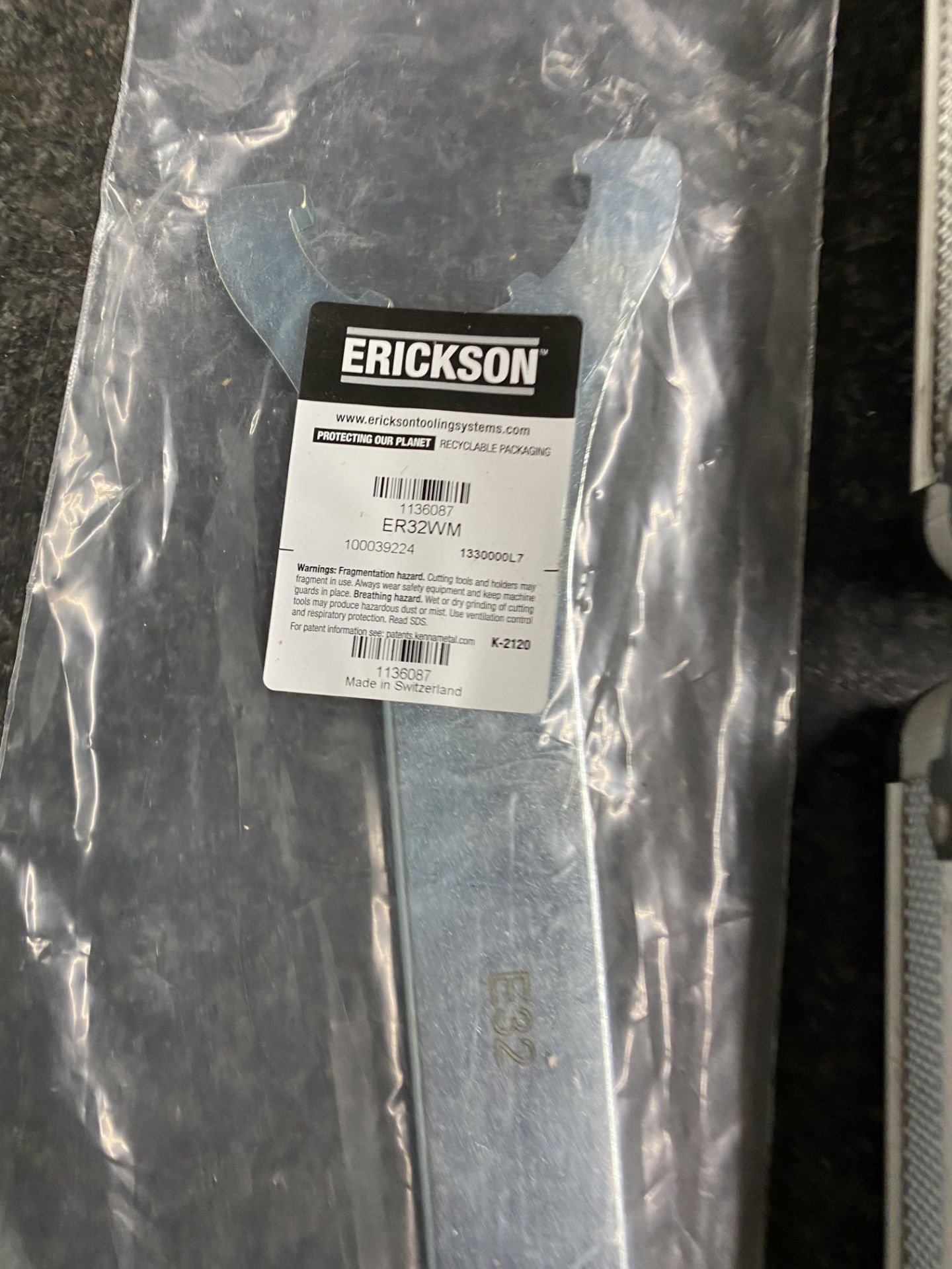 HR Plumbers Holesaw Kit 9 Pc Bi-Metal Kit with Erickson ER32WM Wrench - Image 4 of 9