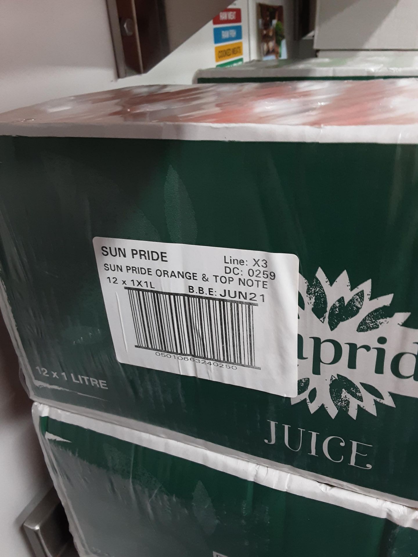 60x Sunrise 1 Litre Orange Juice and Apple Juice, Expiration Date June 21 - Image 4 of 4