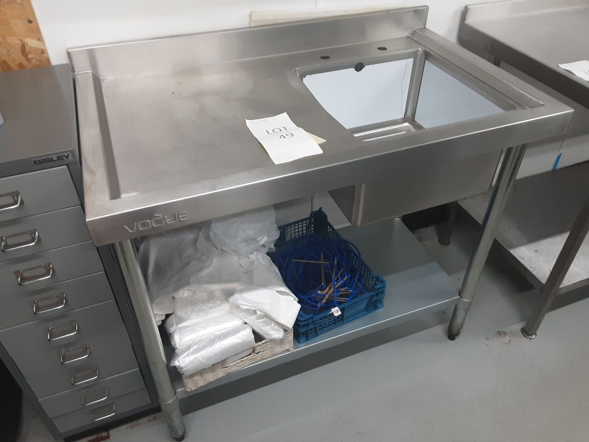 Vogue Single Drainer Sink Unit 700cm x 60cm x 90cm