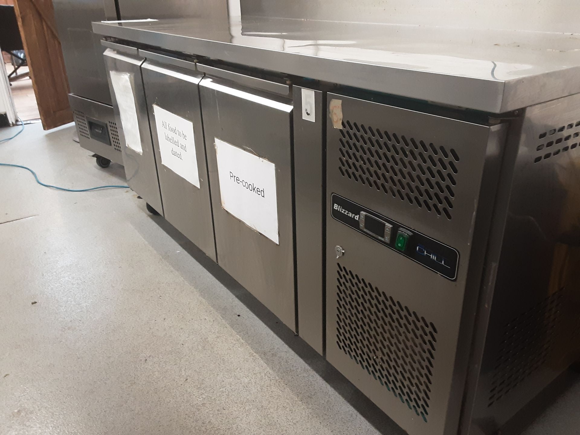 Blizzard HBC3 417 Ltr 3 Door Refrigerated Prep Counter With Upstand Serial Number 1603018GN32TO28 - Image 4 of 5