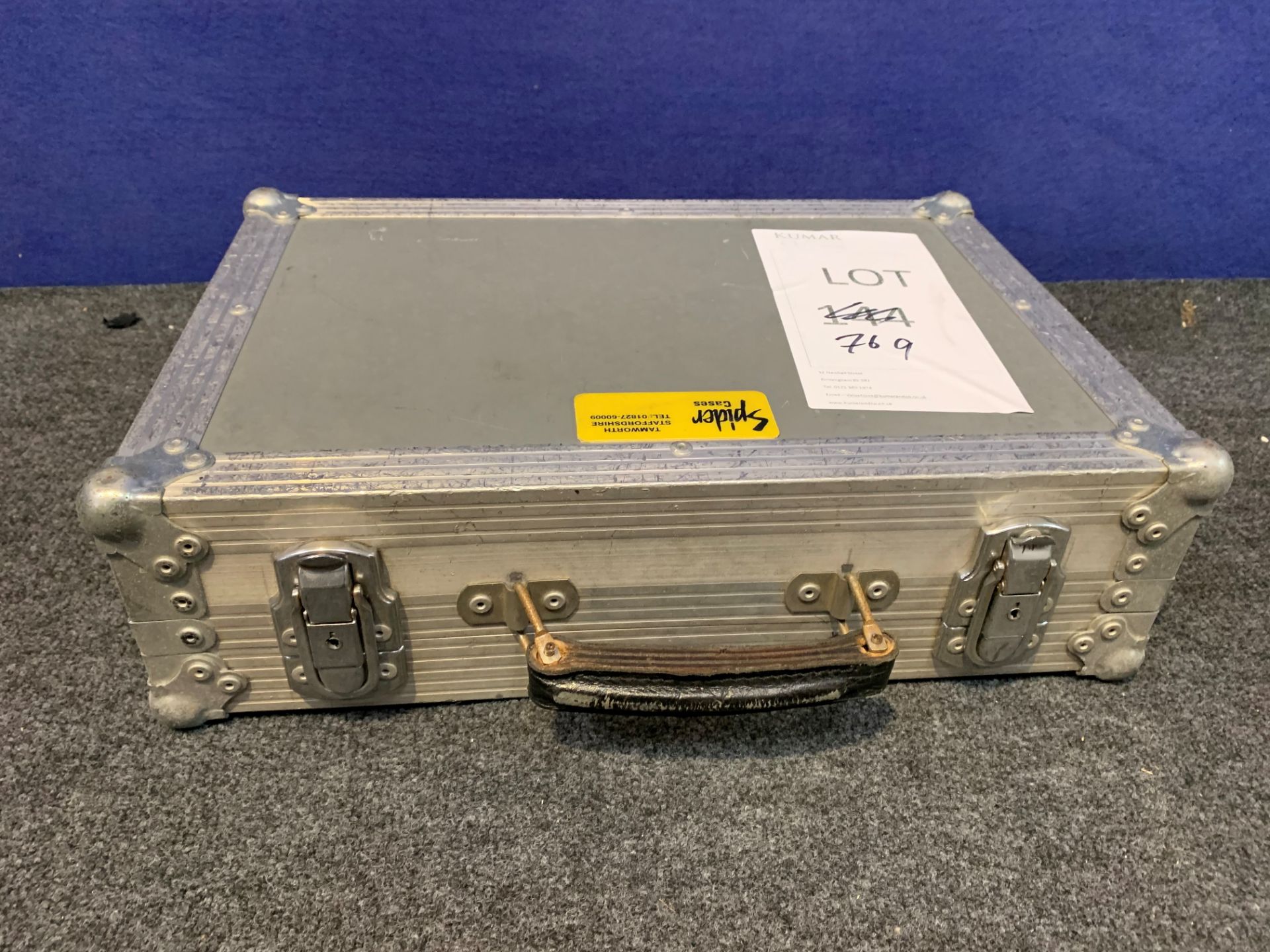 Flight Case - 455 x 305 x 155mm