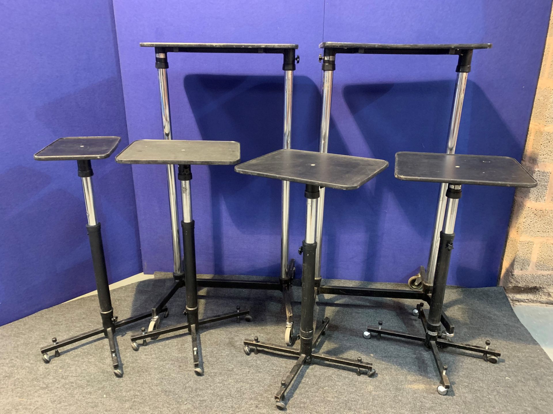 6 x Unicol Projector Stands