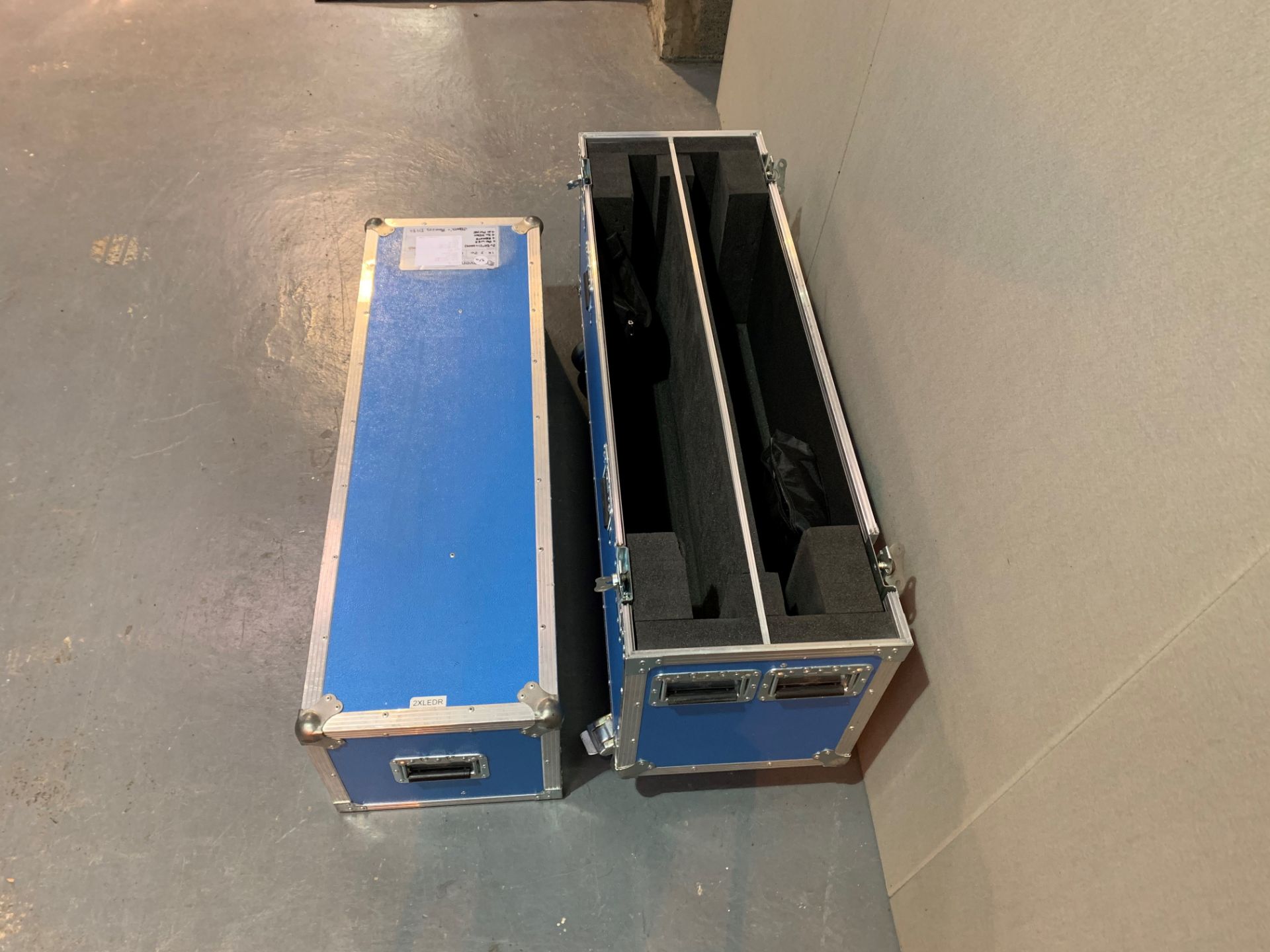 Double Flight case for Lots 36 & 37 - 1233 x 890 x 388mm - Image 2 of 2