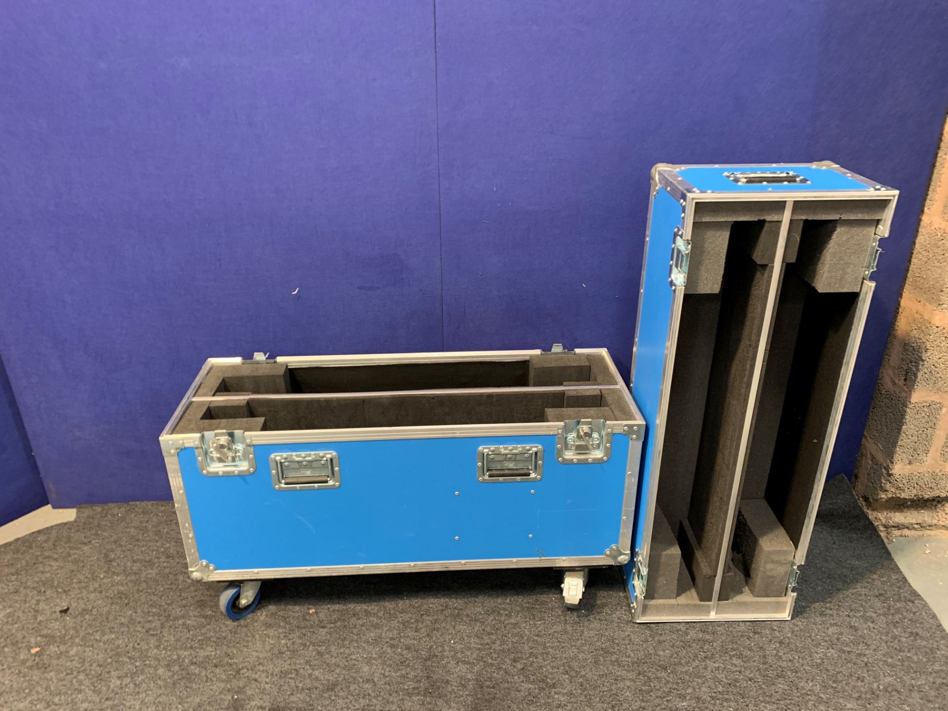 Double Flight Case - 1090 x 840 x 400mm - Image 2 of 3