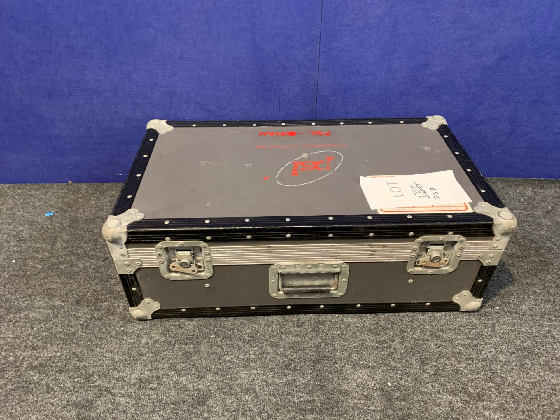 Flight Case - 760 x 430 x 260mm