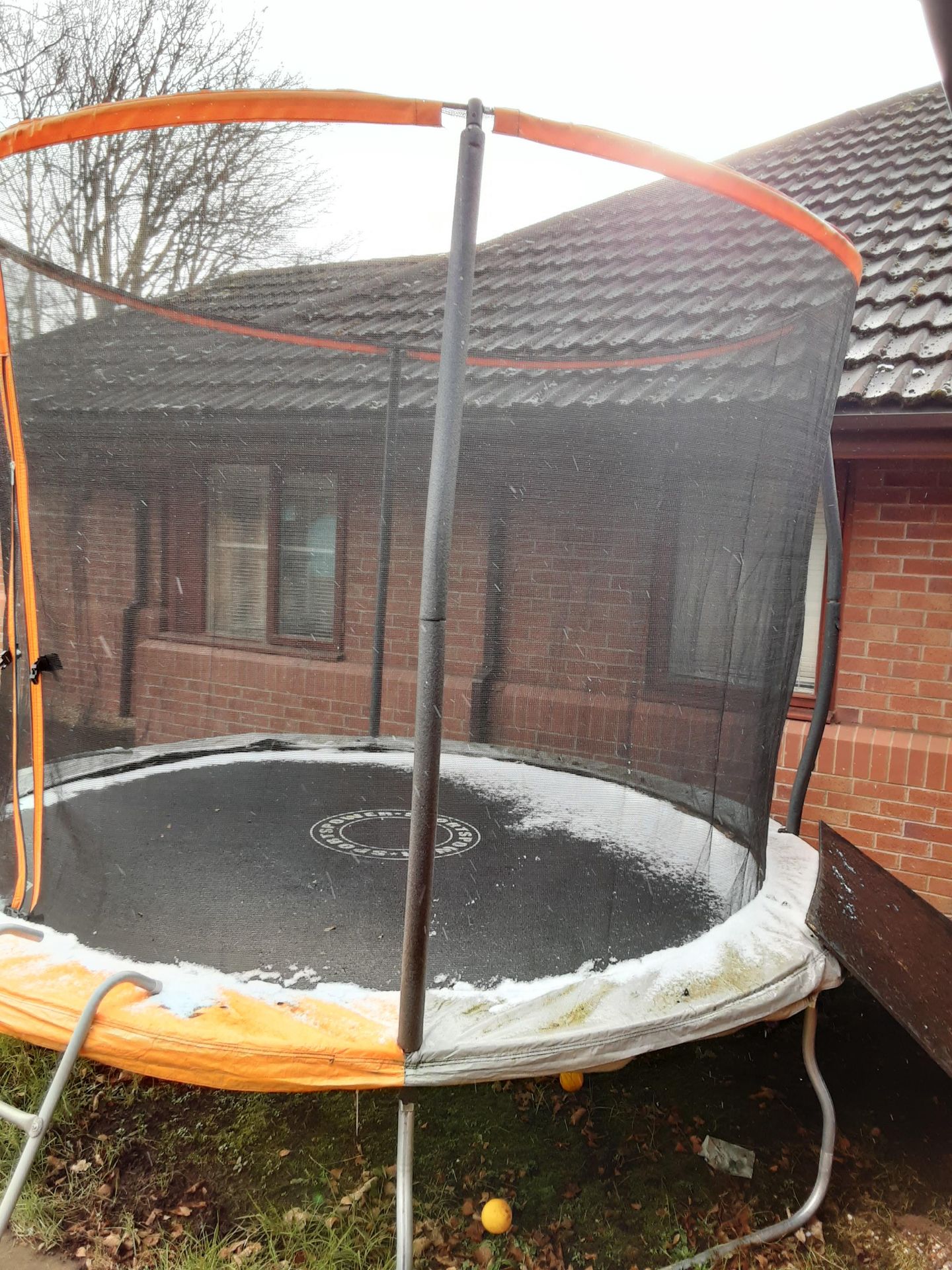 Large Outdoor Sportspower Trampoline - Image 5 of 7