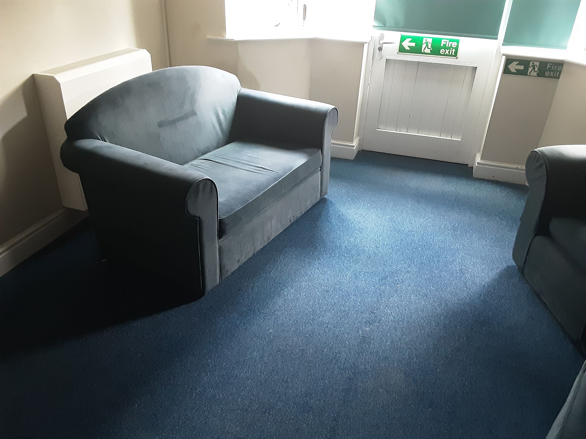 2: 2 Seater Sofa 1: Single Seater Sofa - Image 2 of 4