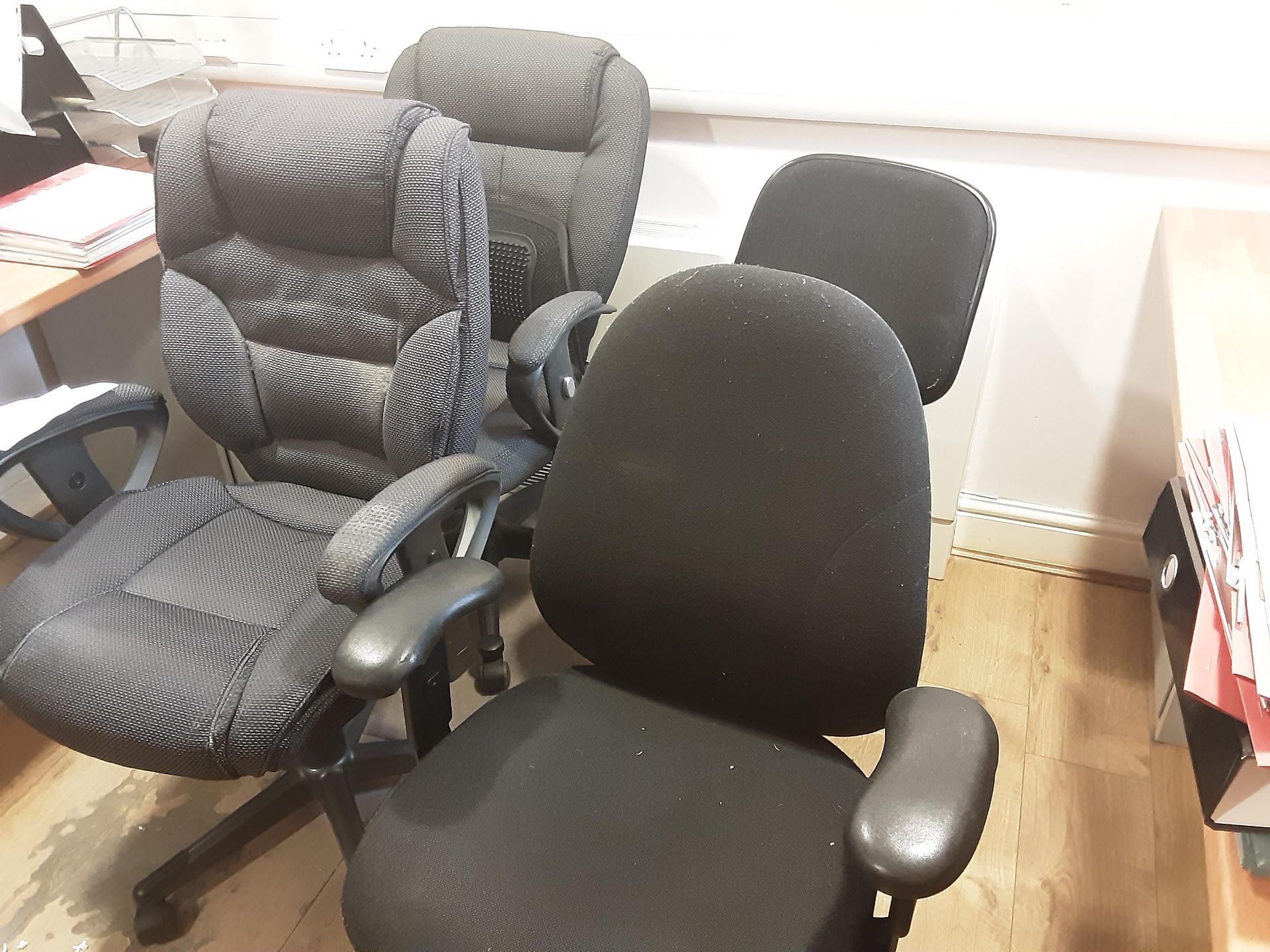 4: Various Office Chairs - Image 2 of 4