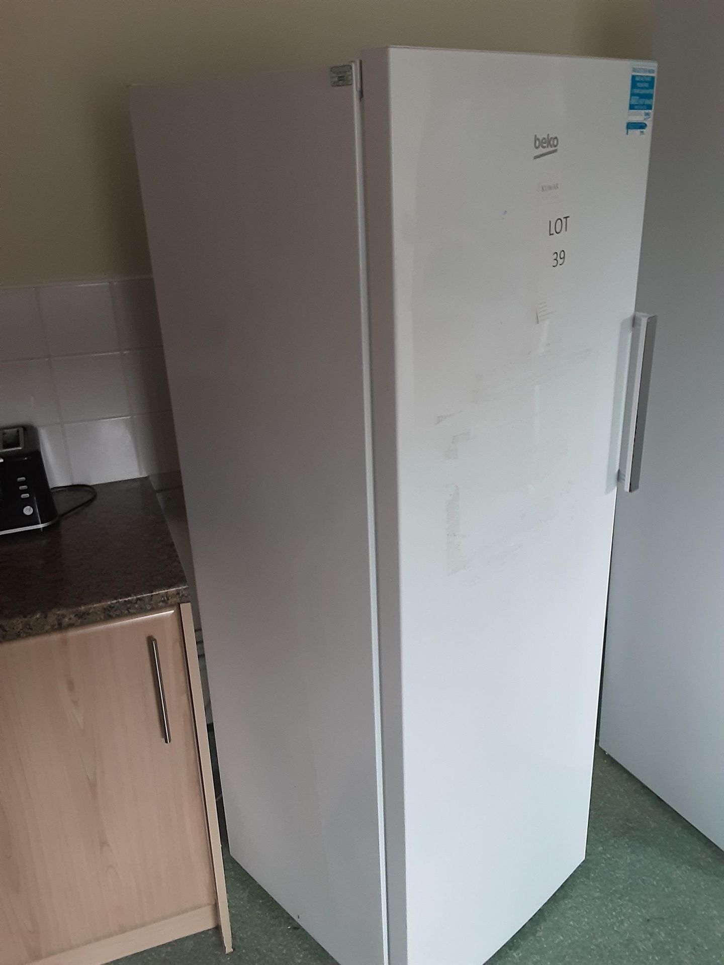 Beko Upright Freezer - Image 3 of 5