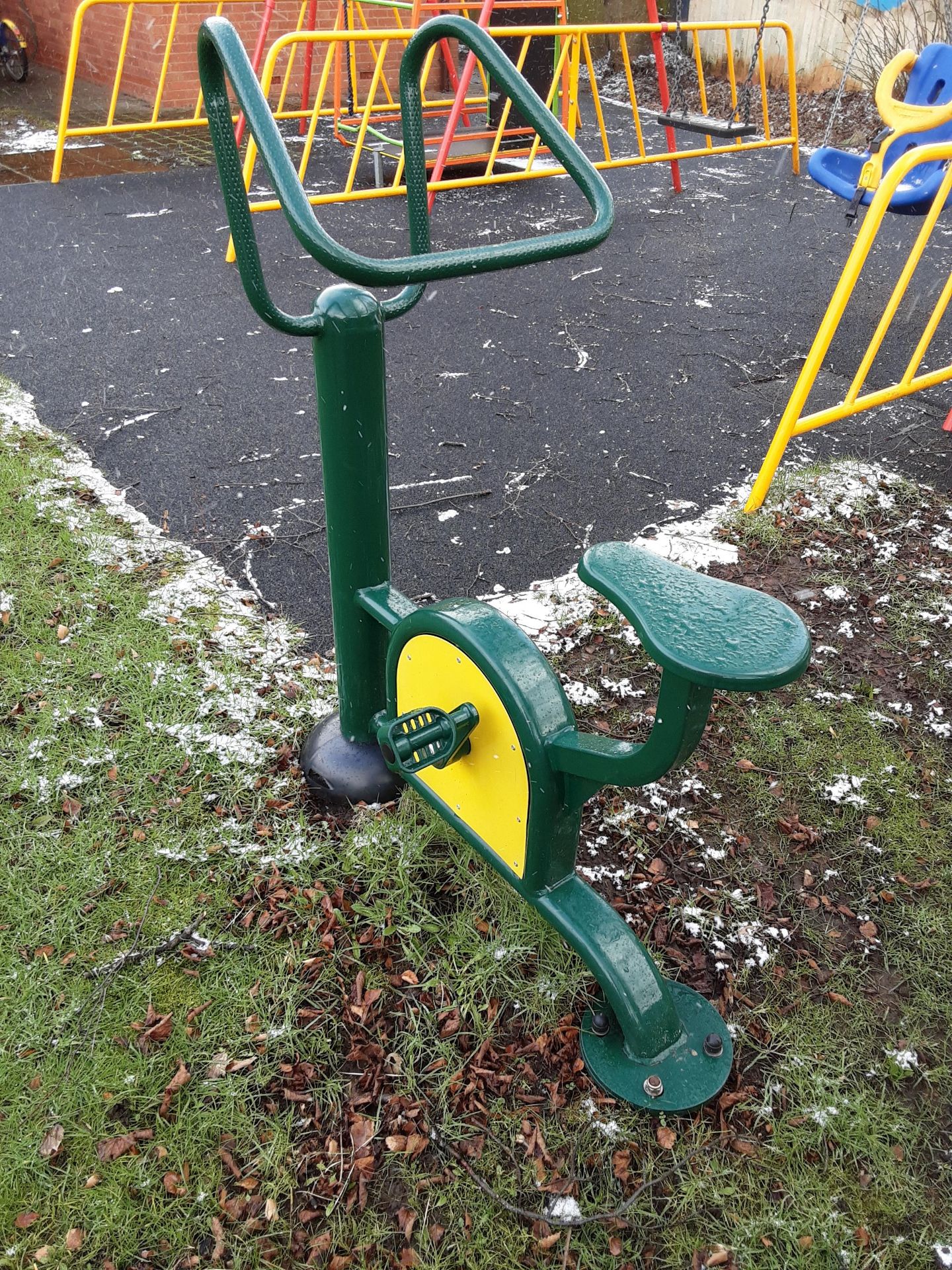 4: Outdoor Fresh Air Fitness Equipment to include swings, bike & chest pull (see Pictures) (Needs - Image 5 of 19