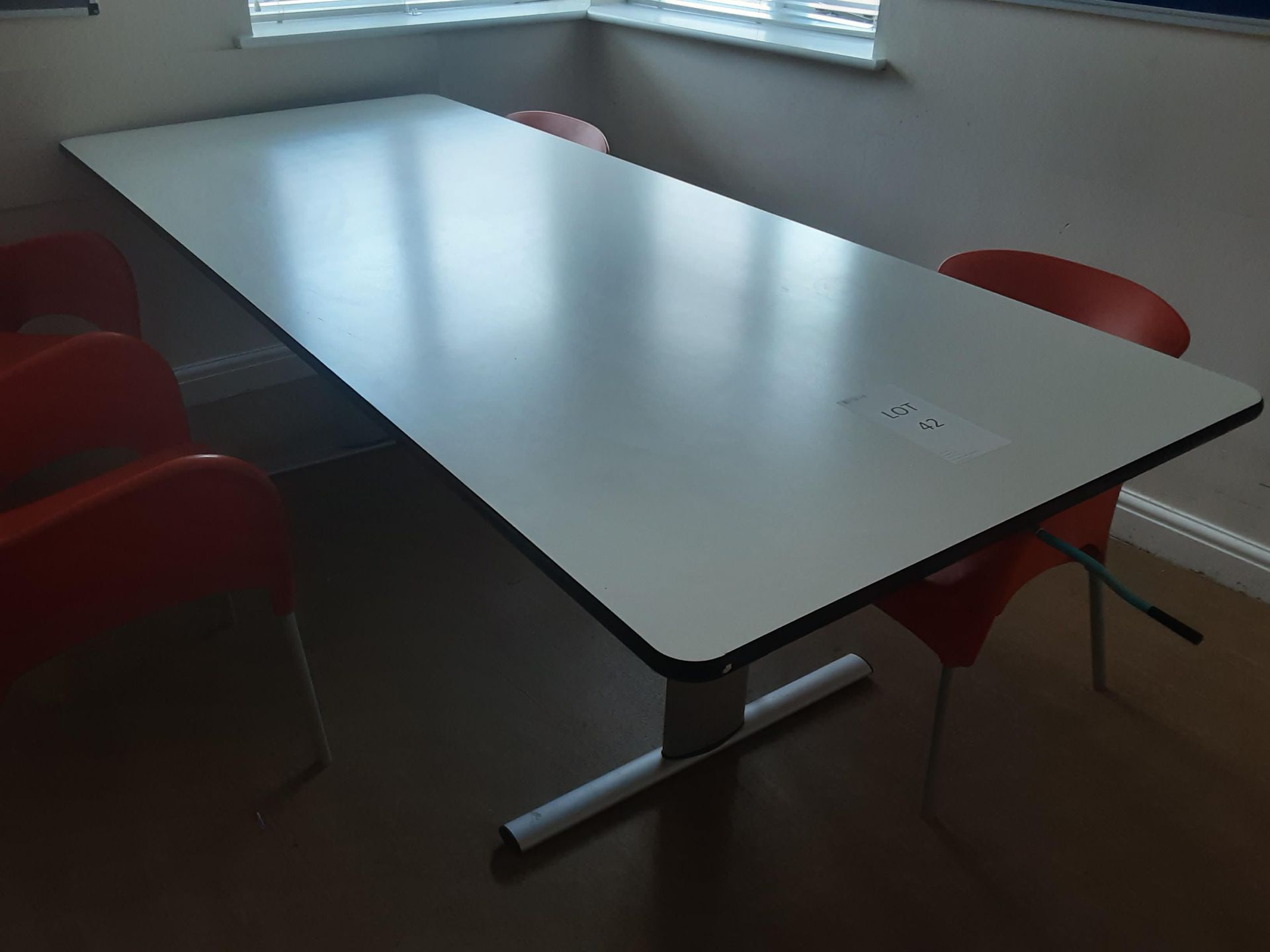 Height Adjustable Large Table (White) with 4 Chairs - Image 5 of 5