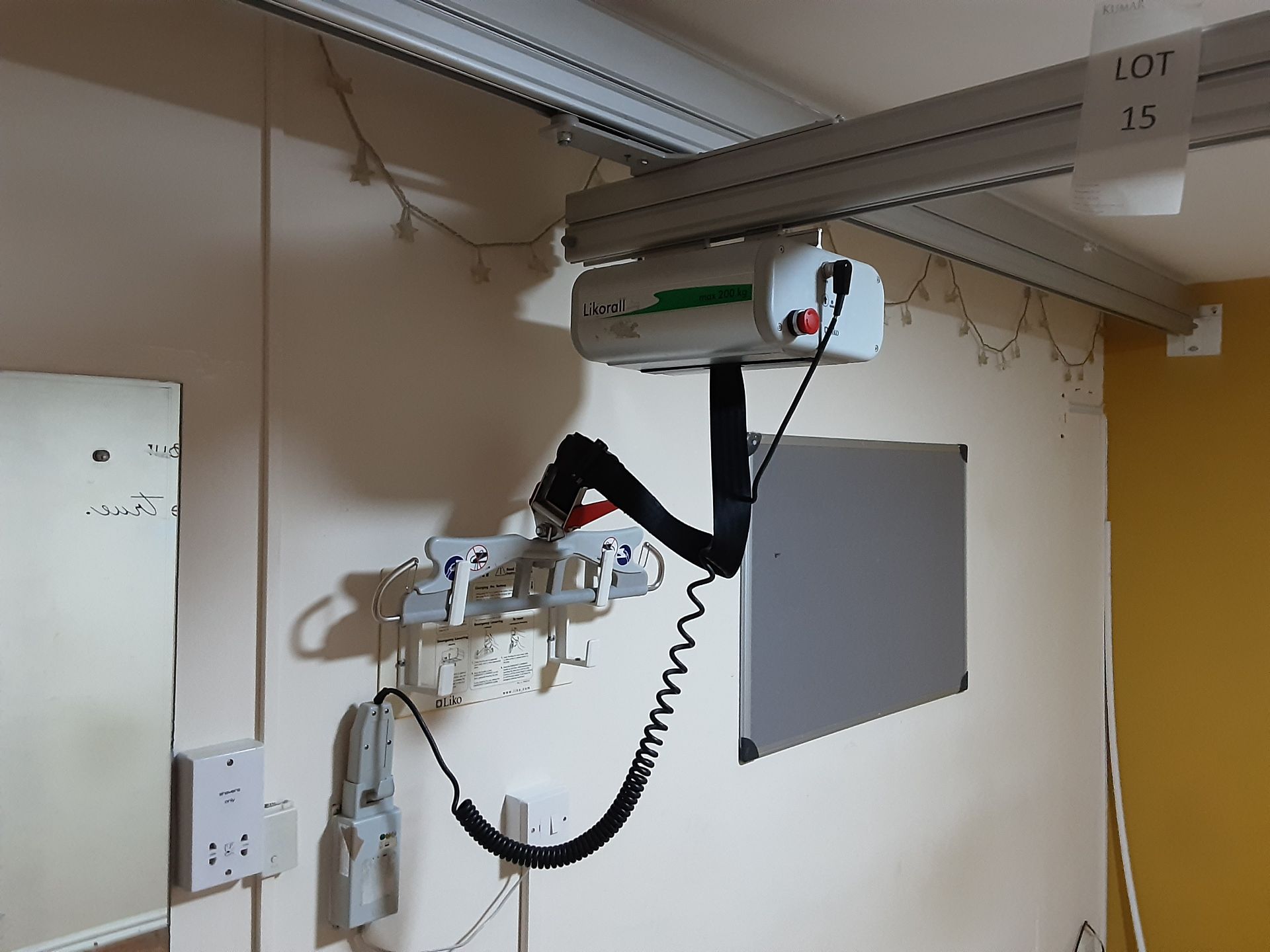 Likorall 200kg Patient Lift with KwikTrak Ceiling Rail System Serial No: 262025