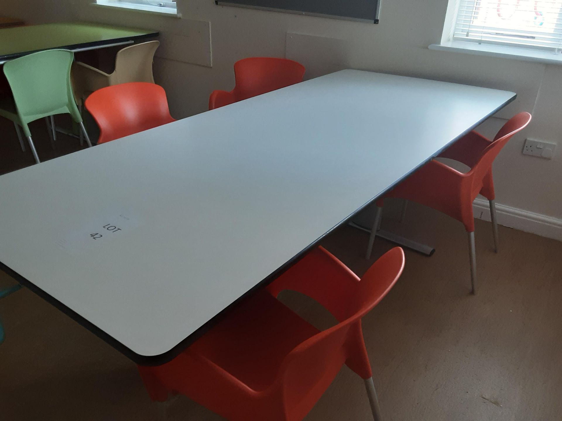 Height Adjustable Large Table (White) with 4 Chairs - Image 3 of 5