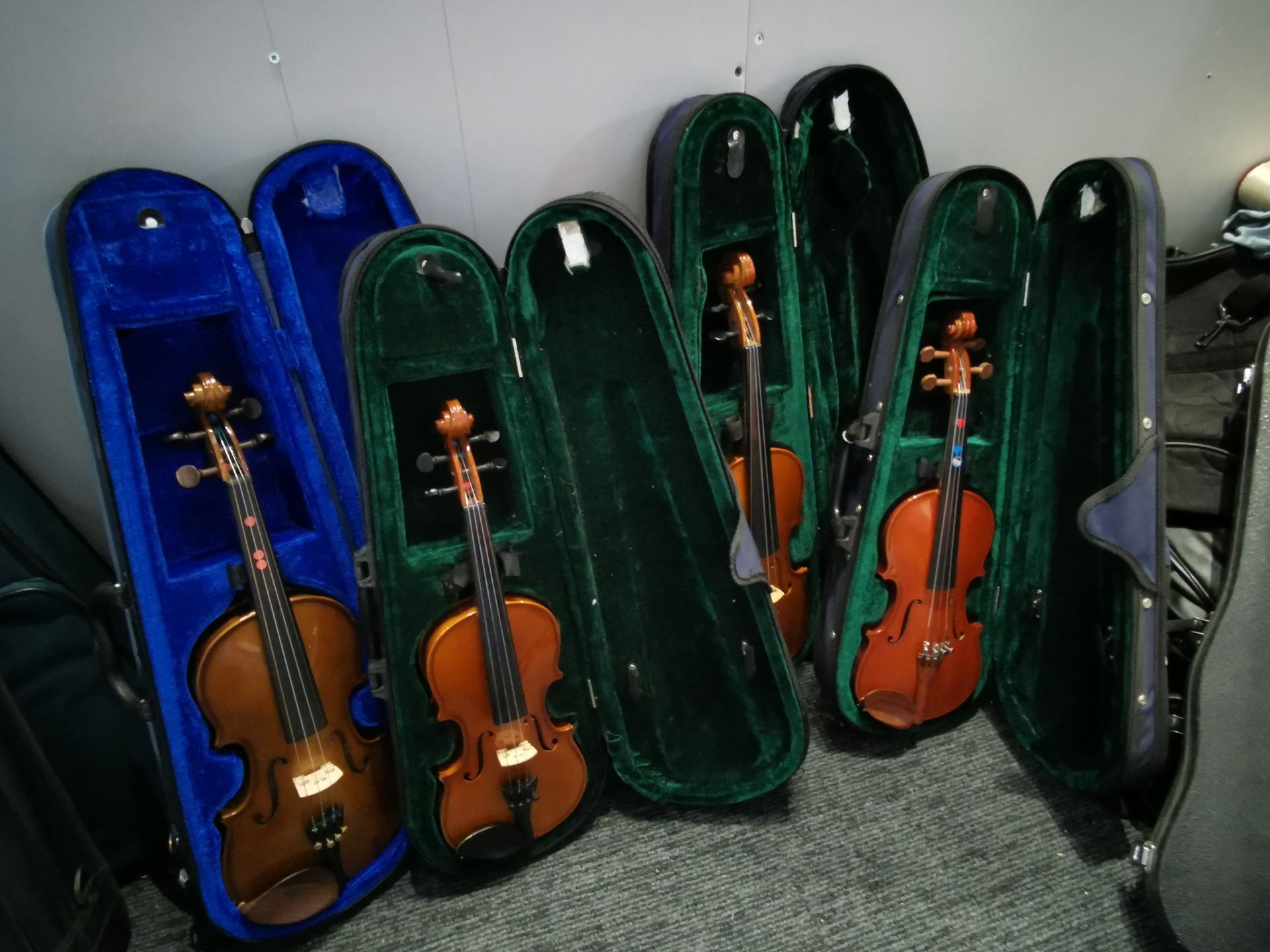 Various Used Violins With Cases (Approxmatley 10) - Image 8 of 15