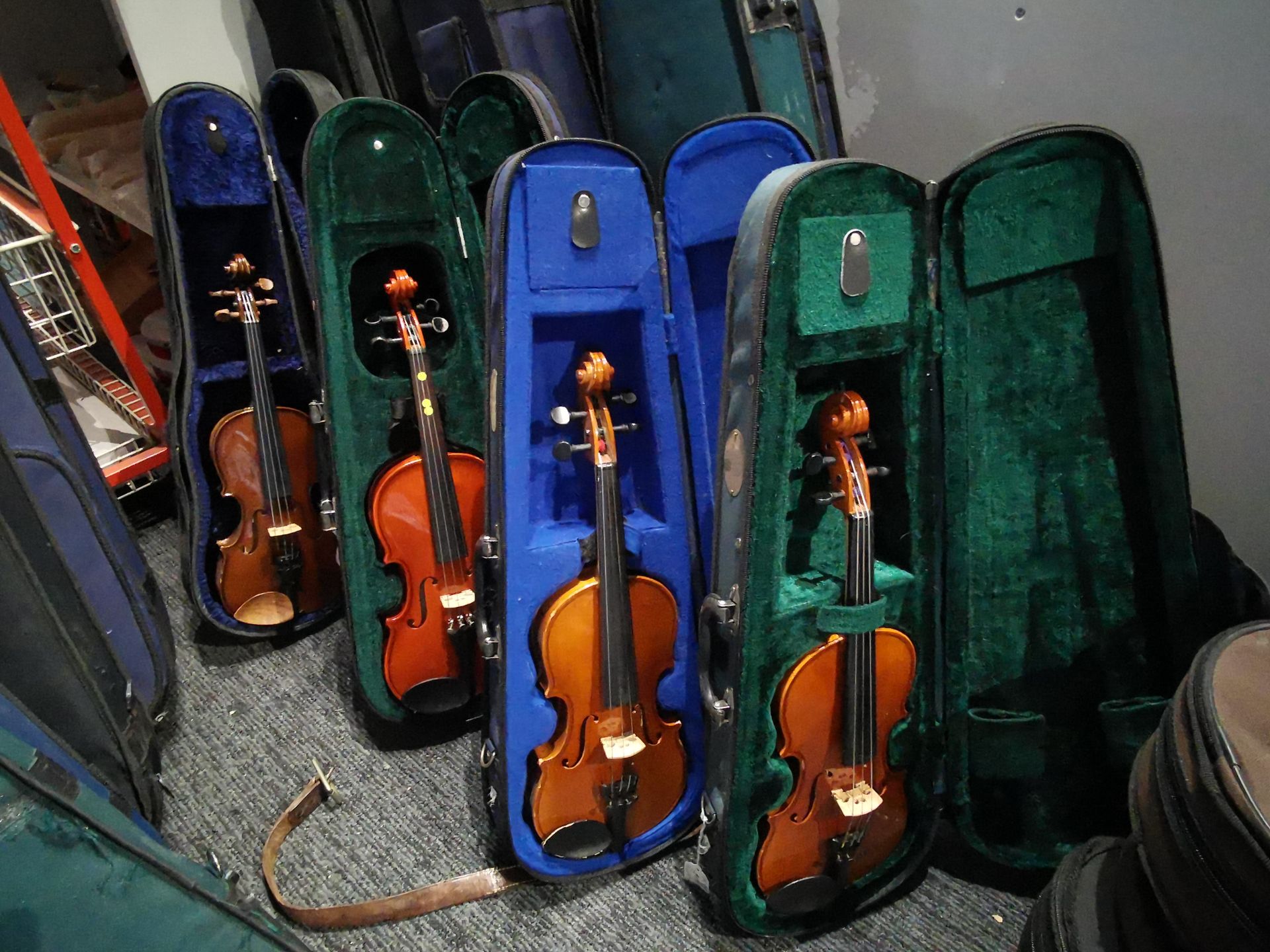 Various Used Violins With Cases (Approxmatley 10) - Image 2 of 15