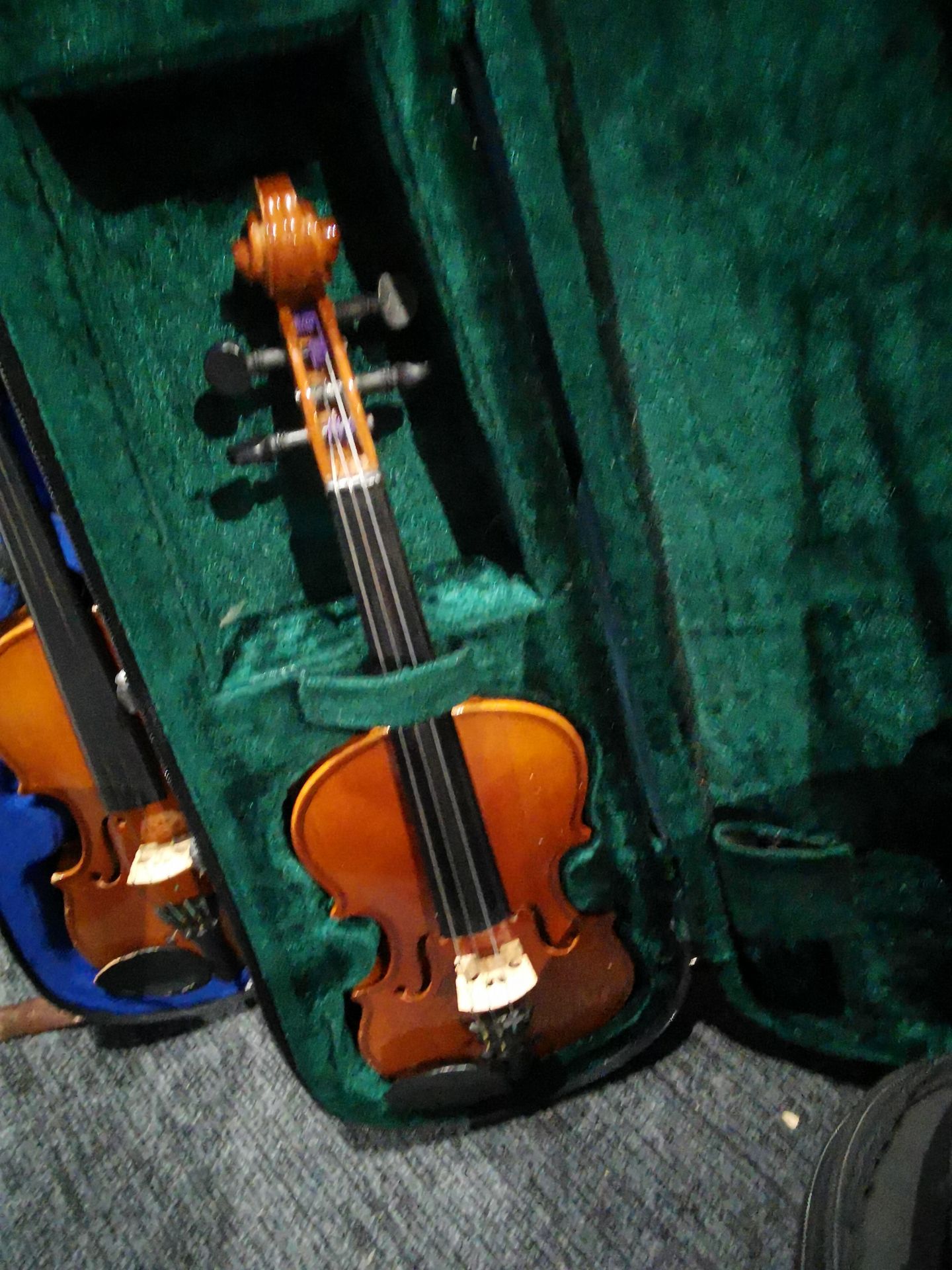 Various Used Violins With Cases (Approxmatley 10) - Image 3 of 15