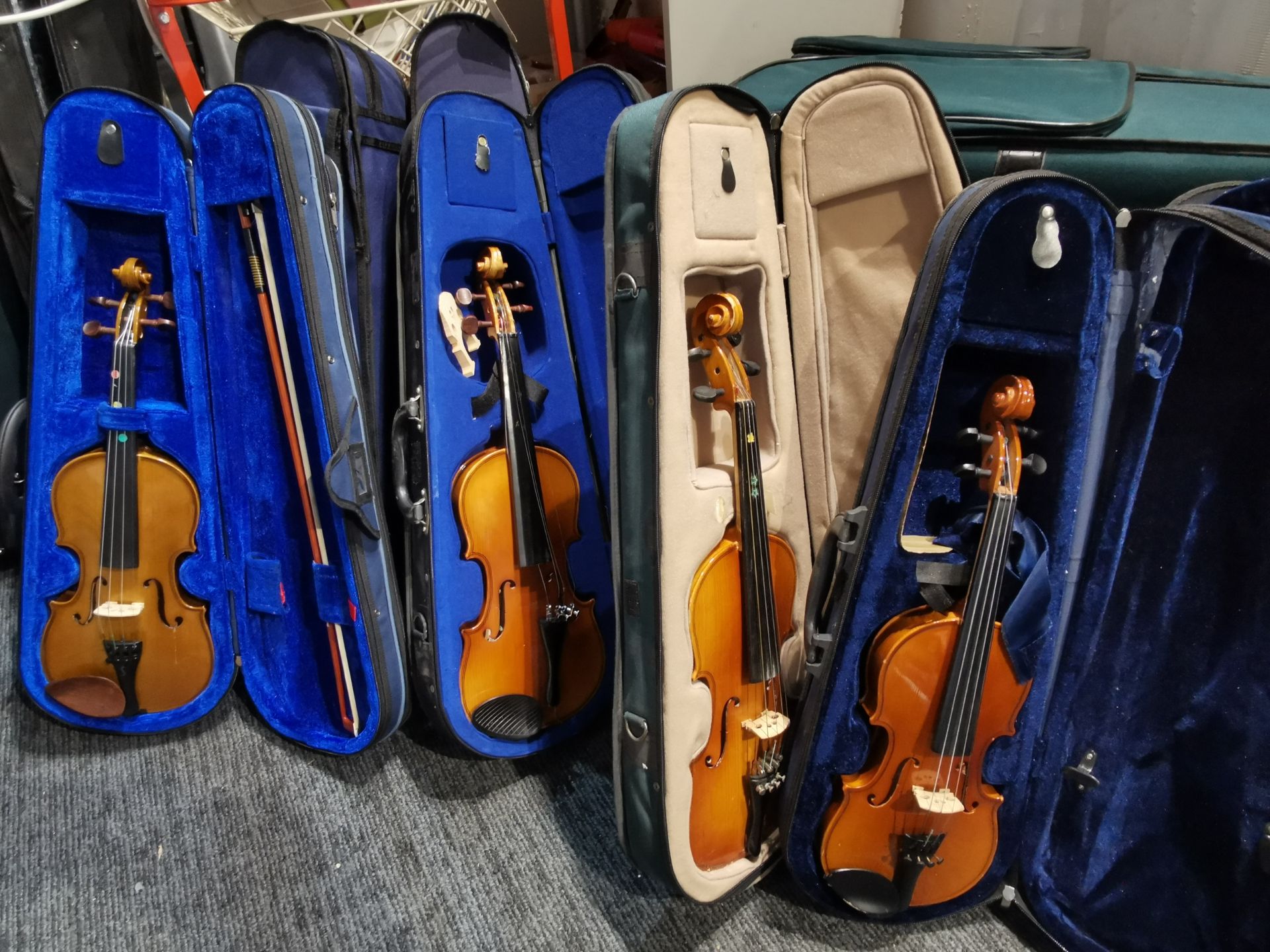 Various Used Violins With Cases (6) - Image 2 of 11