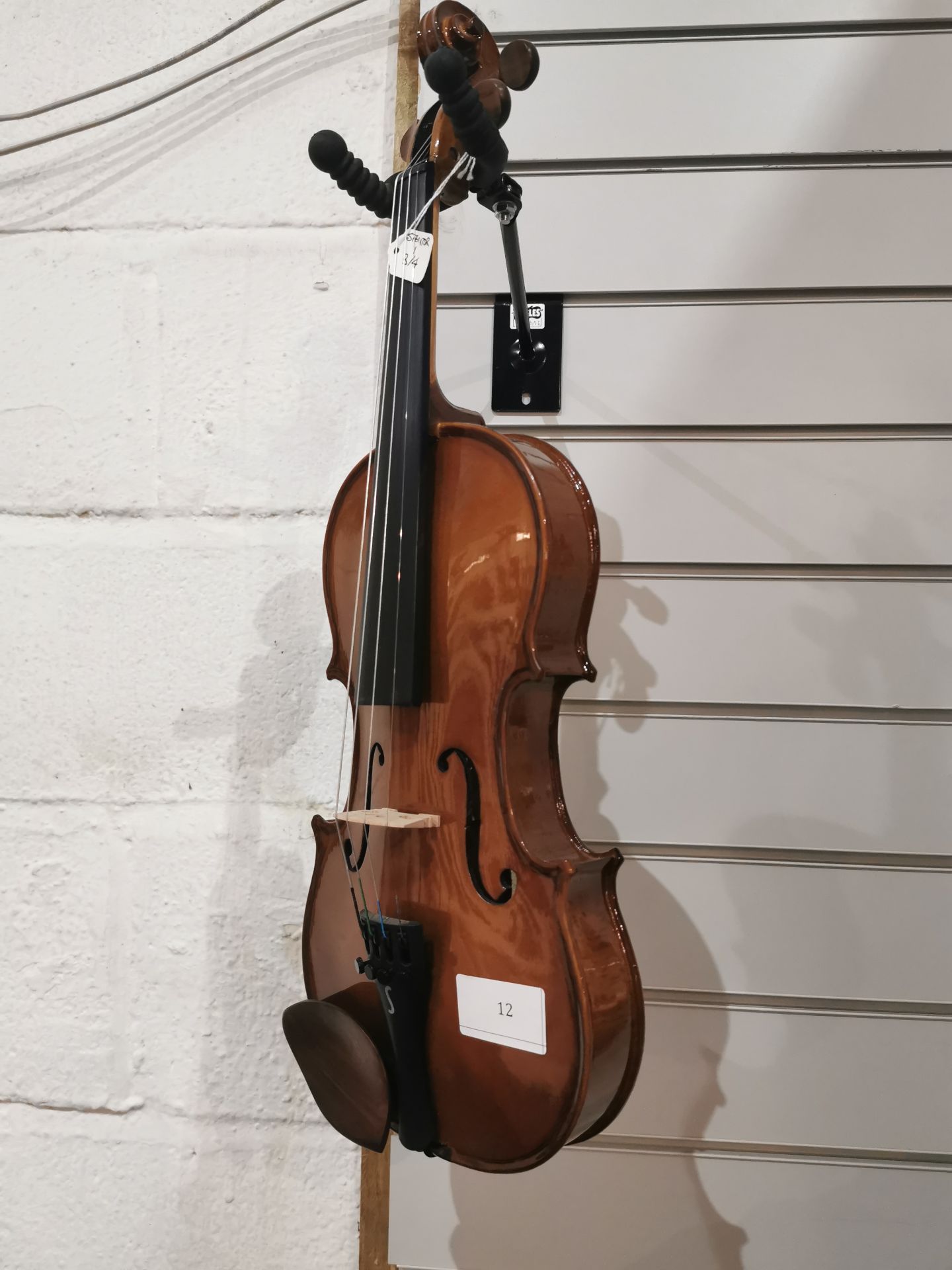 Stentor 3/4 Student Violin Outfit with Case & Bow - Image 2 of 11