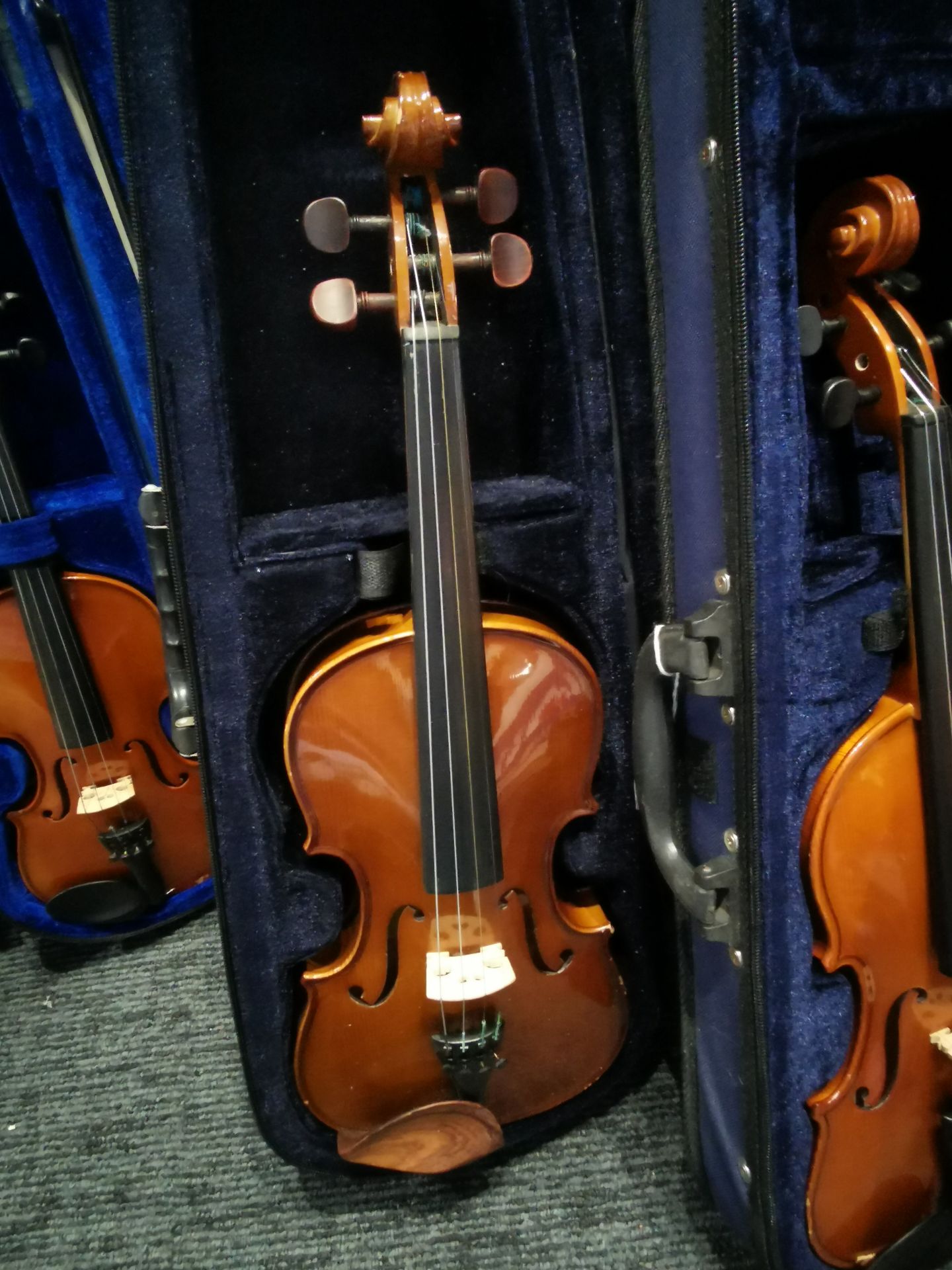 Various Used Violins With Cases (Approxmatley 10) - Image 5 of 15