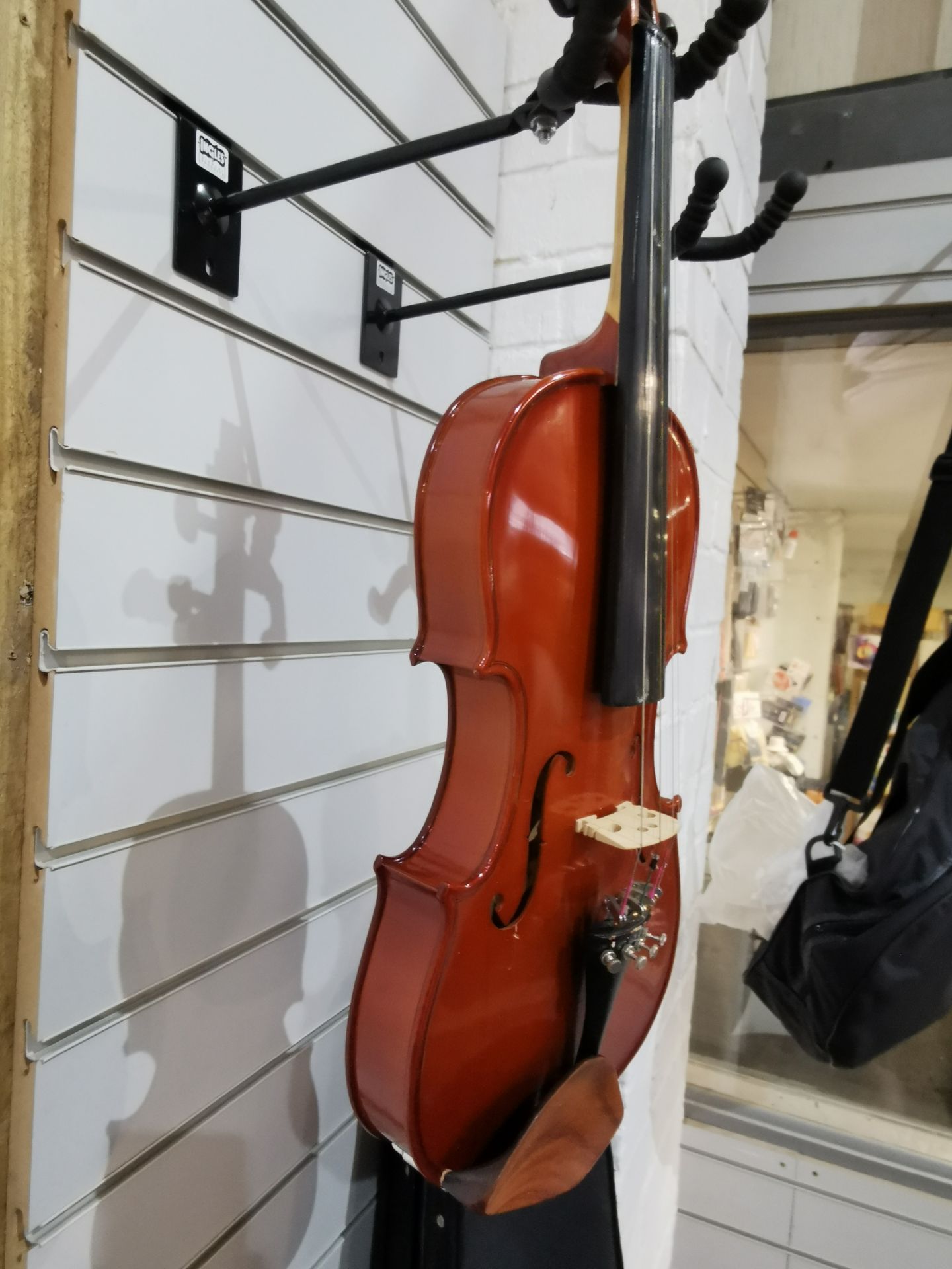 3/4 Violin With Case (Used) - Image 4 of 6