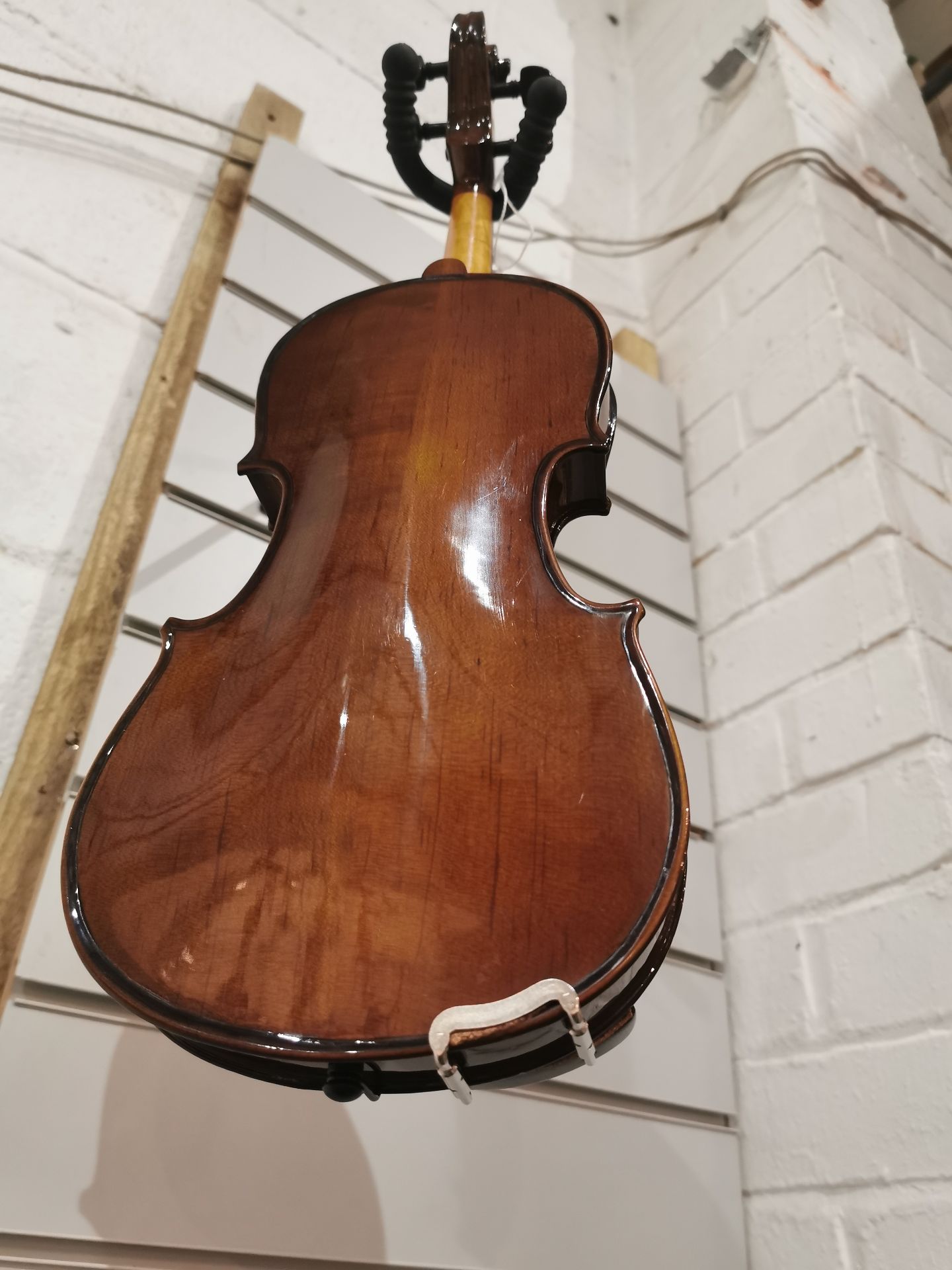 1/2 Violin Outfit with Hidersine Case & Bow - Image 8 of 12