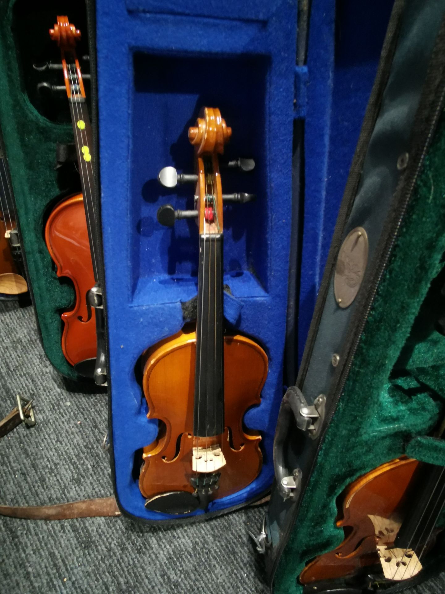 Various Used Violins With Cases (Approxmatley 10) - Image 4 of 15