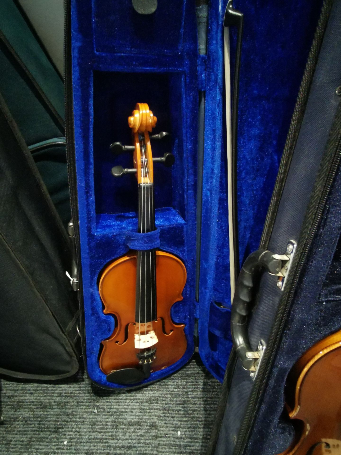 Various Used Violins With Cases (Approxmatley 10) - Image 4 of 15